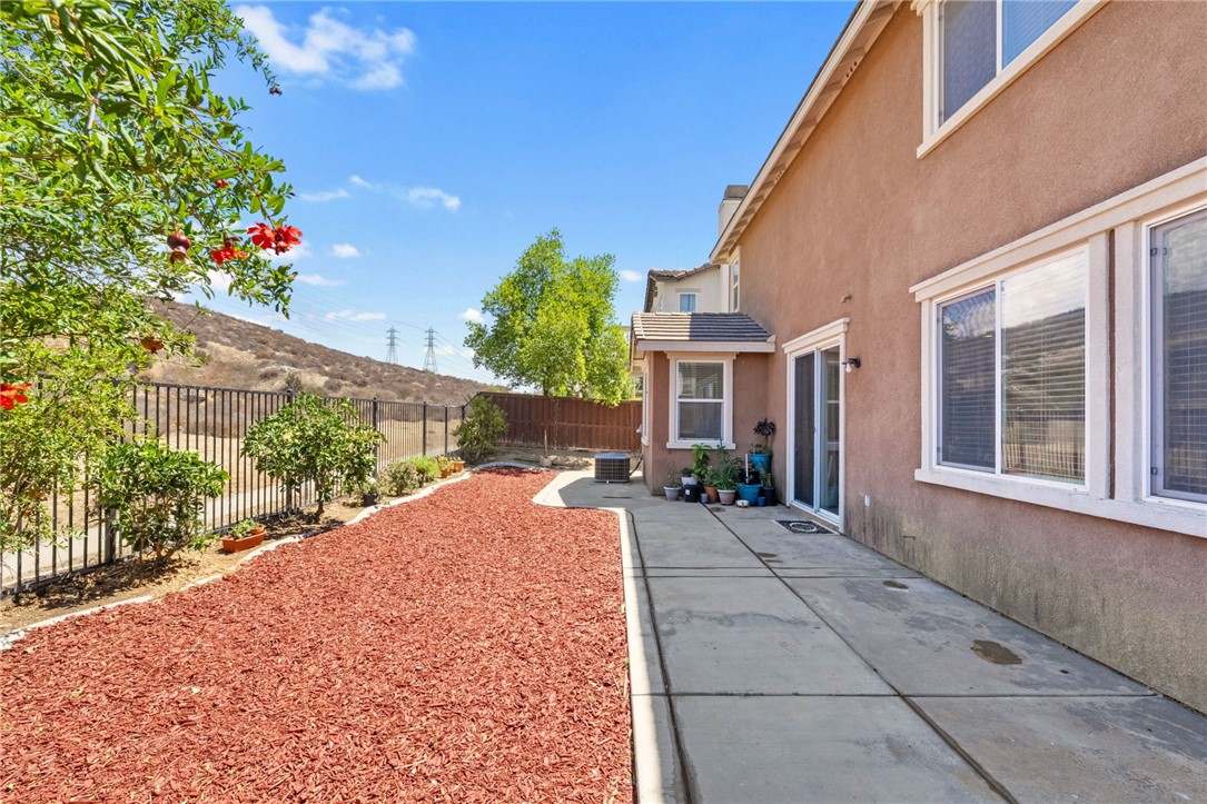 Beaumont, California, 92223, United States, 3 Bedrooms Bedrooms, ,3 BathroomsBathrooms,Residential,For Sale,1928243