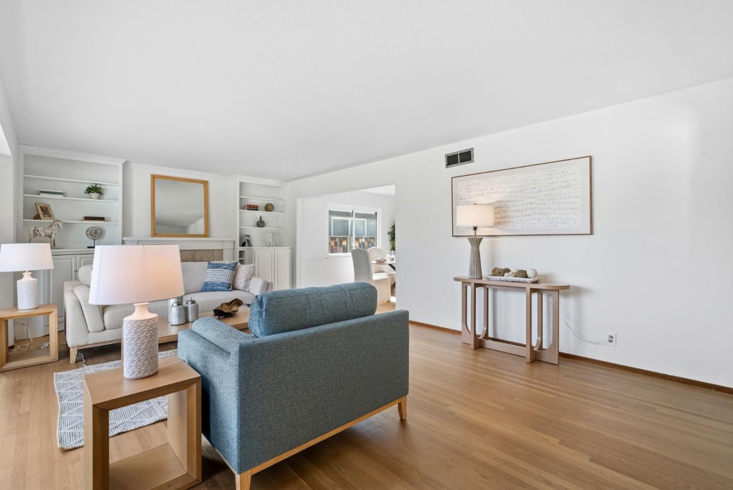 San Jose, California, 95118, United States, 4 Bedrooms Bedrooms, ,2 BathroomsBathrooms,Residential,For Sale,1986269