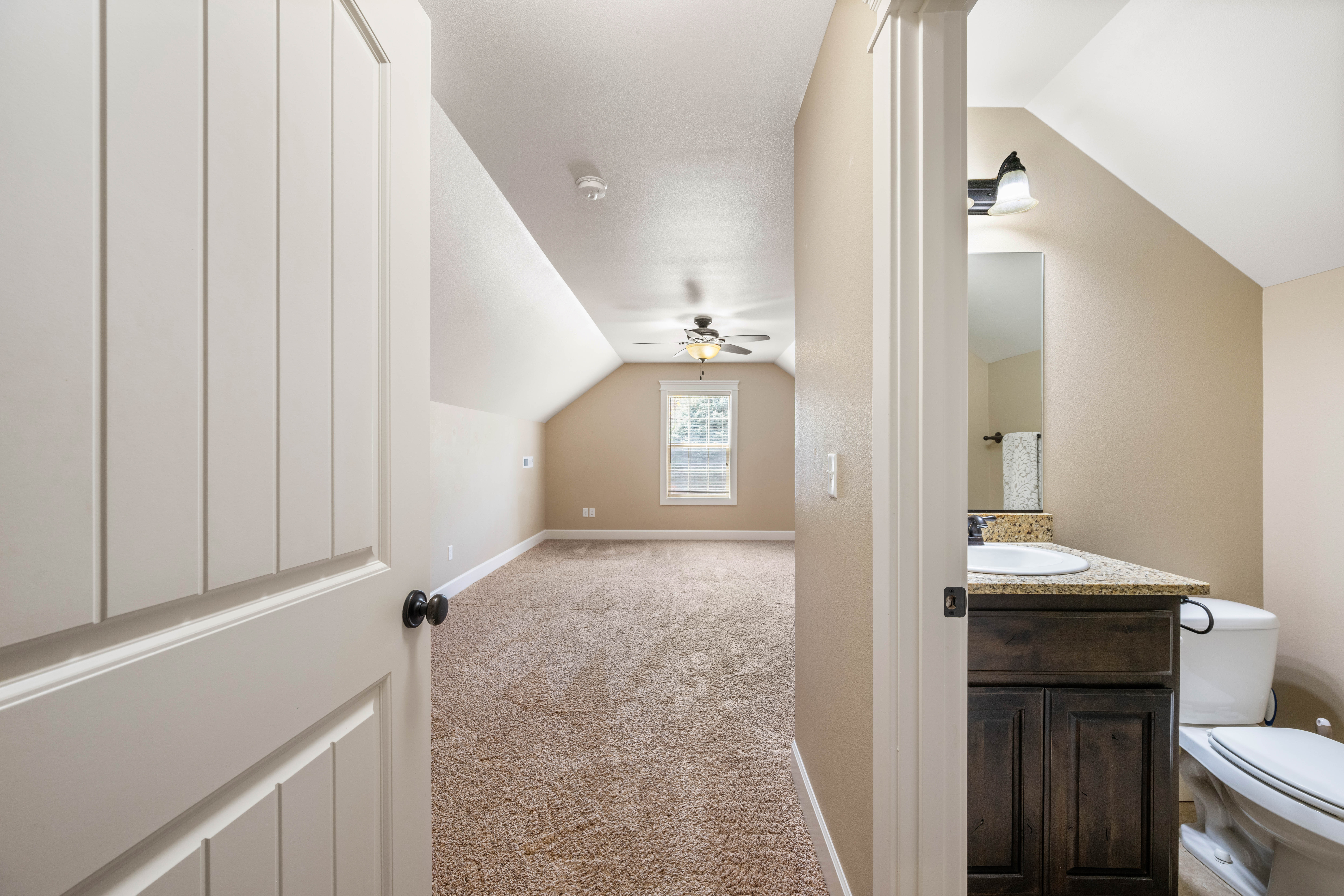  Pool, Quiet Cul-de-sac& Amazing Neighborhood - 物件實景