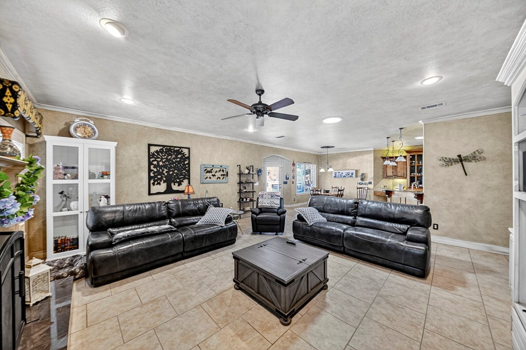 Midland, Texas, 79707, United States, 4 Bedrooms Bedrooms, ,3 BathroomsBathrooms,Residential,For Sale,1983085