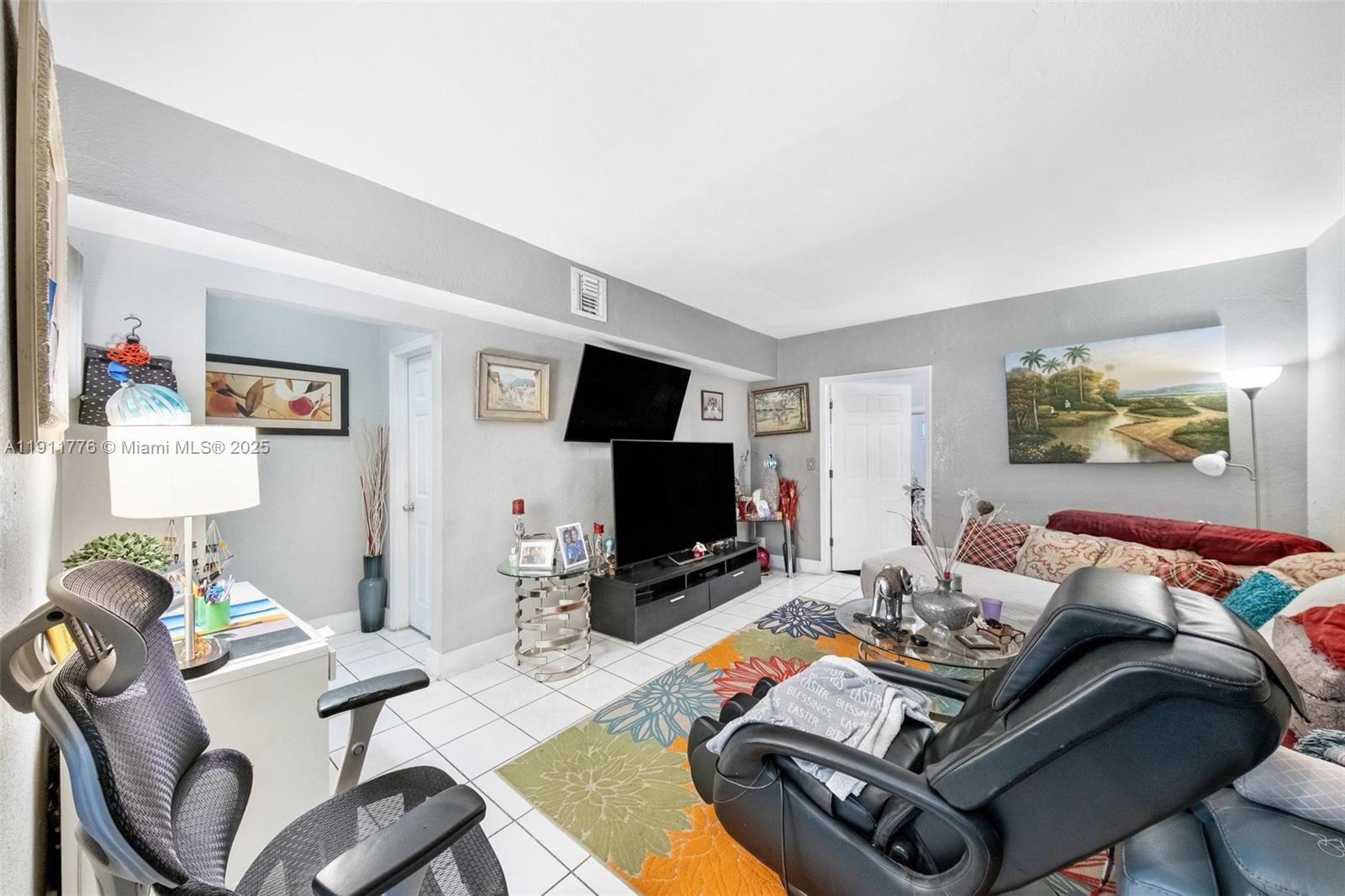 North Miami, Florida, 33168, United States, ,Residential,For Sale,1991833