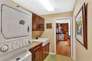 Peters Twp, Pennsylvania, 15317, United States, 4 Bedrooms Bedrooms, ,4 BathroomsBathrooms,Residential,For Sale,2003125