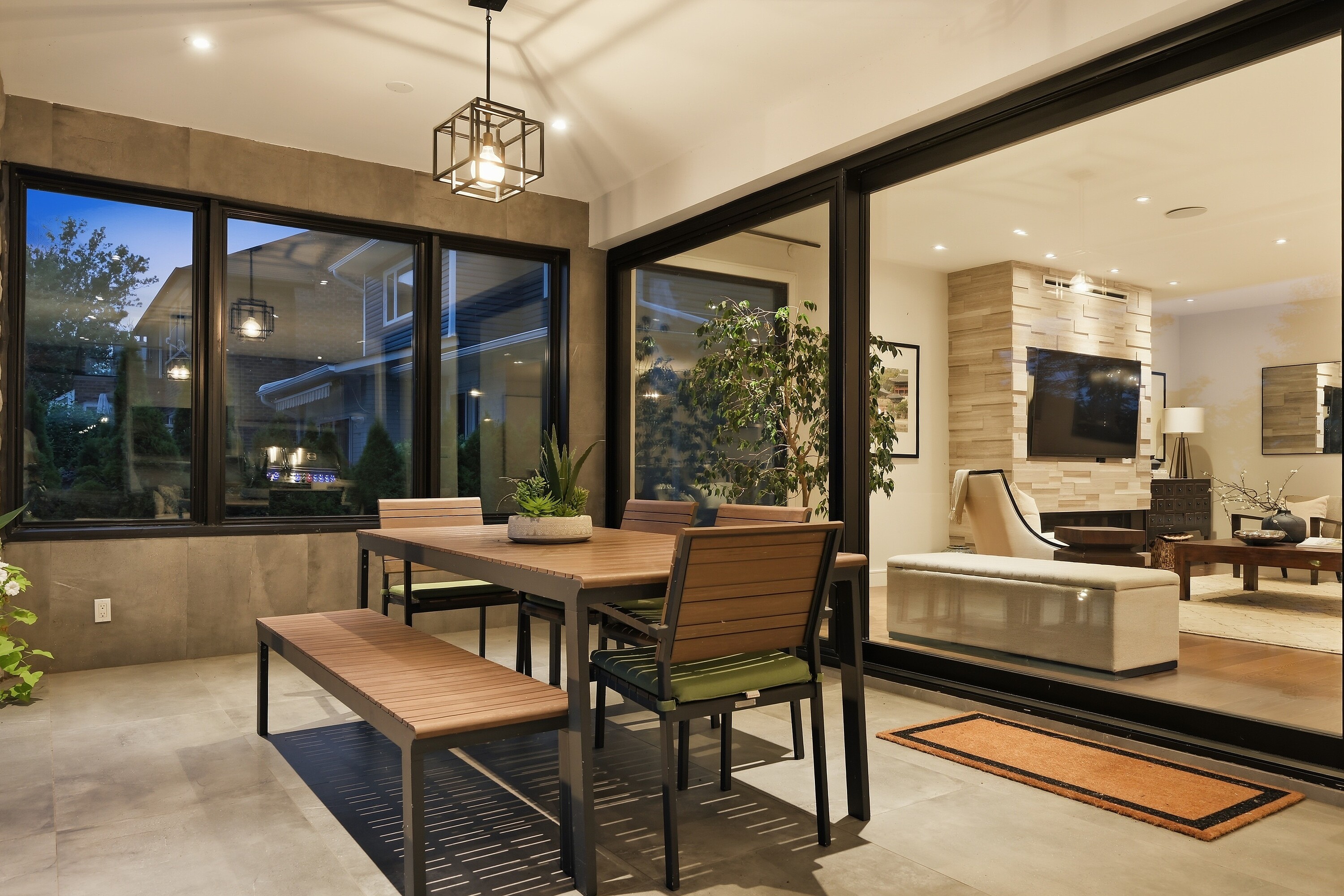  Stunning Waterfront Residence - 物件實景