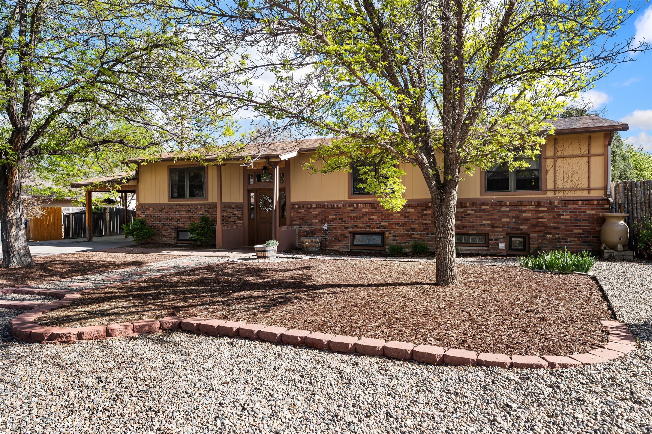  467 Pruitt Ave. - 物件實景