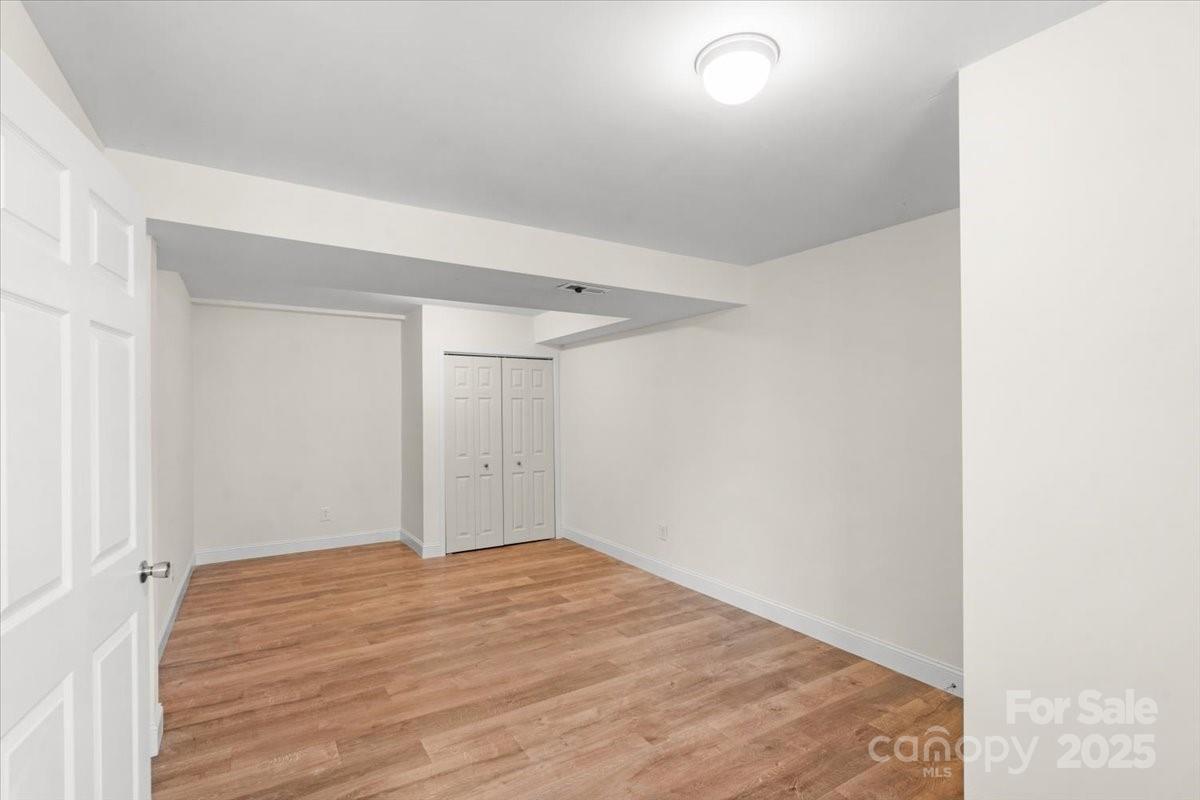 Belmont, North Carolina, 28012, United States, 3 Bedrooms Bedrooms, ,3 BathroomsBathrooms,Residential,For Sale,1913522