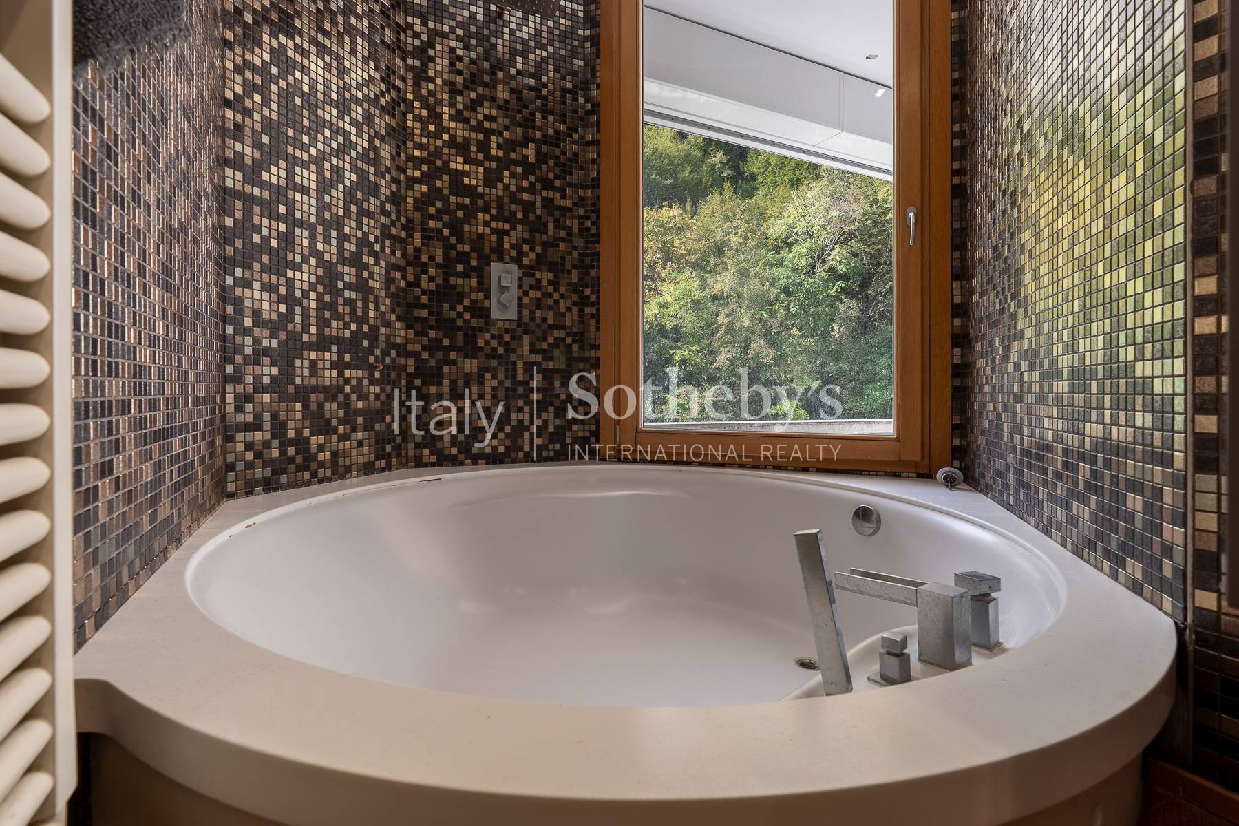  Contemporary Apartment with Breathtaking Lake View - 物件實景