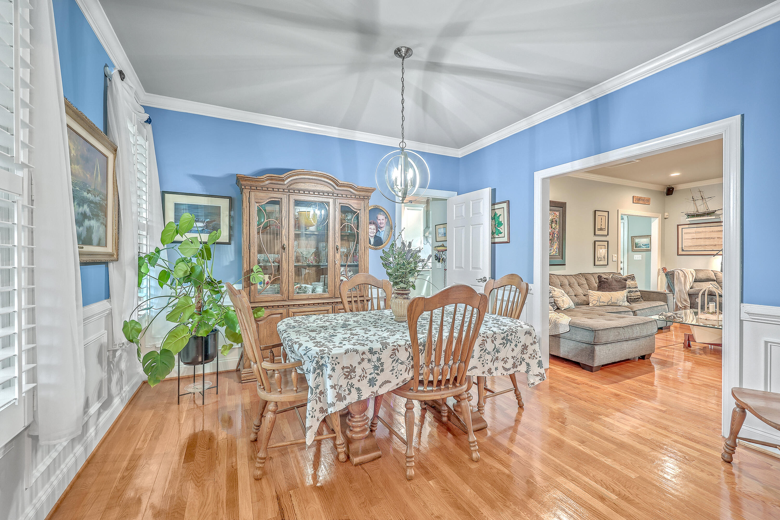 Mount Pleasant, South Carolina, 29466, United States, 3 Bedrooms Bedrooms, ,4 BathroomsBathrooms,Residential,For Sale,1798311