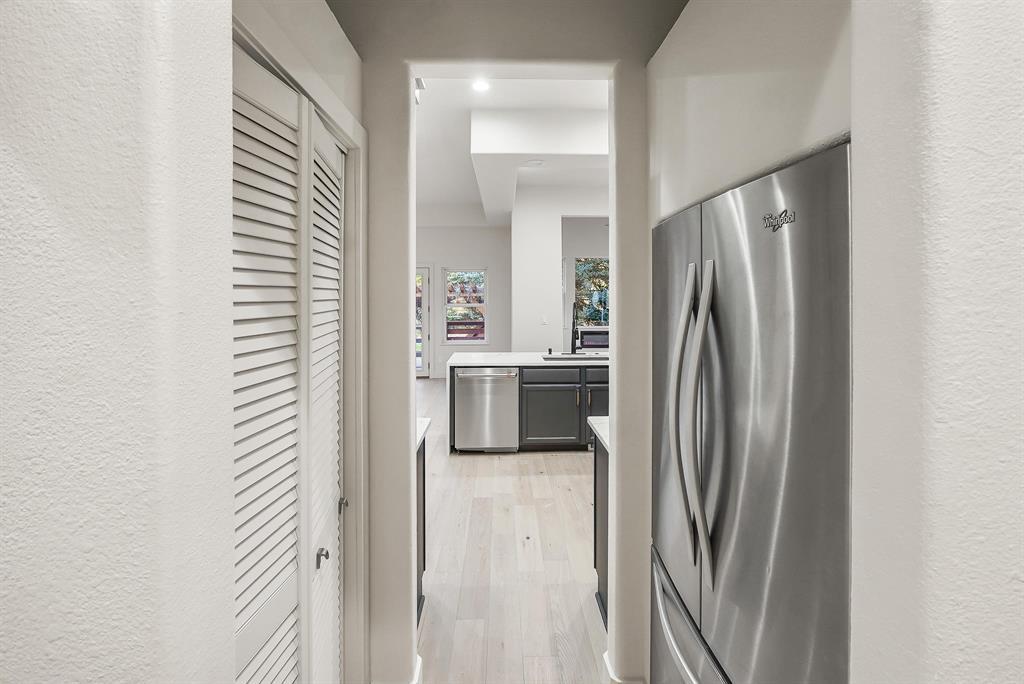 Durango, Colorado, 81301, United States, 3 Bedrooms Bedrooms, ,2 BathroomsBathrooms,Residential,For Sale,1989525