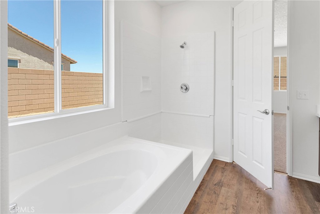 Victorville, California, 92395, United States, 3 Bedrooms Bedrooms, ,3 BathroomsBathrooms,Residential,For Sale,1865172