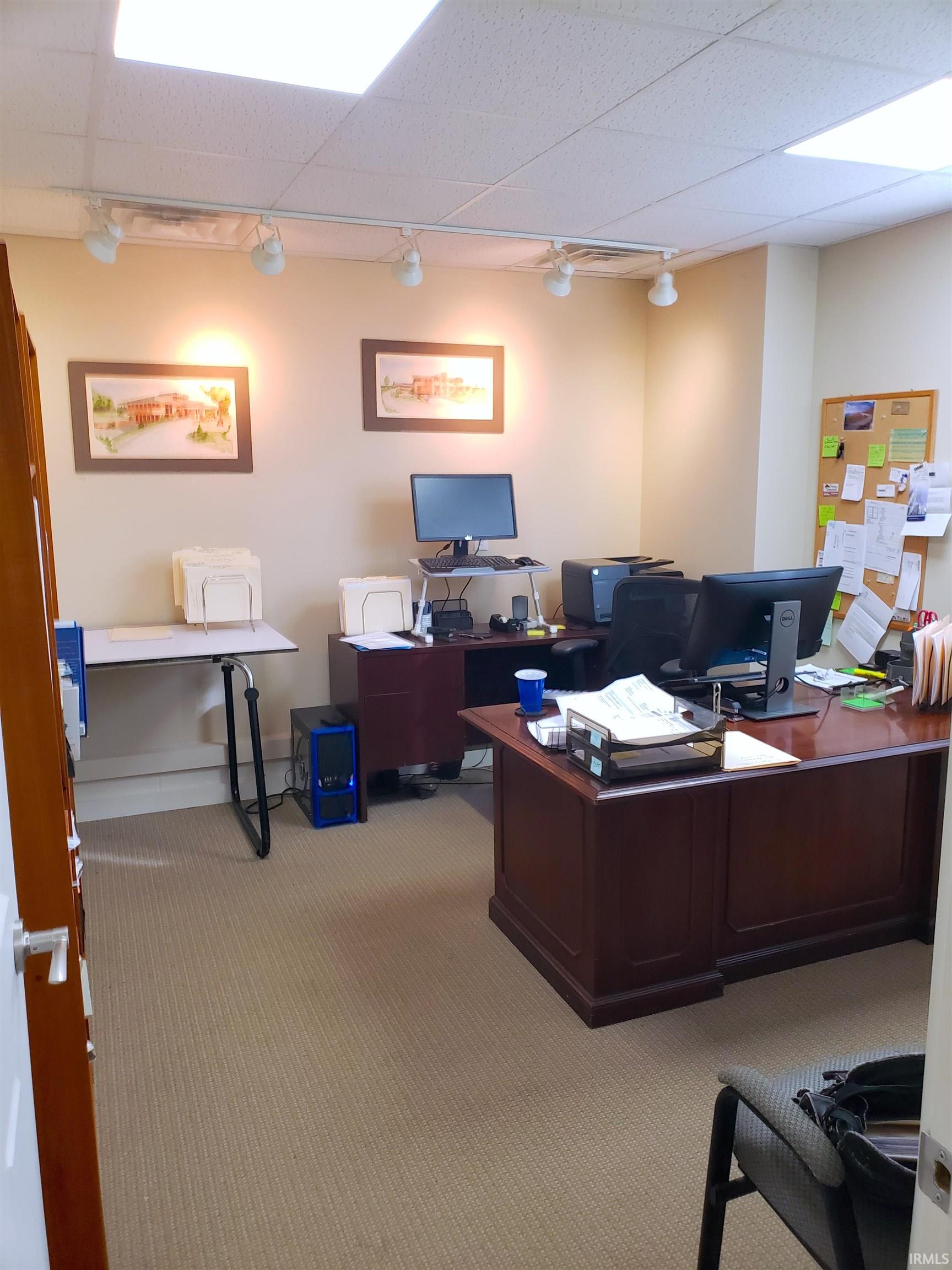 Bloomington, Indiana, 47408, United States, 2 Bedrooms Bedrooms, ,5 BathroomsBathrooms,Residential,For Sale,2009264