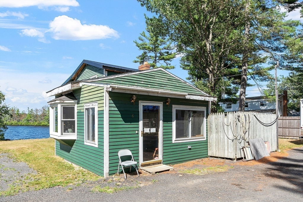 Ashburnham, Massachusetts, 01430, United States, 2 Bedrooms Bedrooms, ,1 BathroomBathrooms,Residential,For Sale,1923929