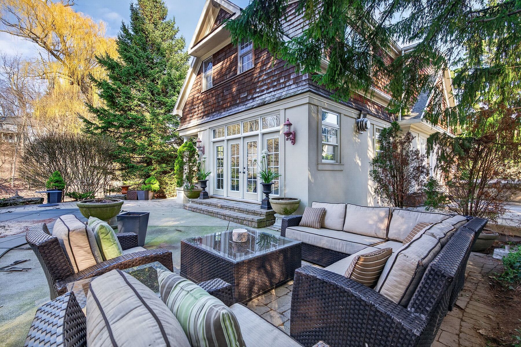  Aldershot Lakeside Elegance - 物件實景