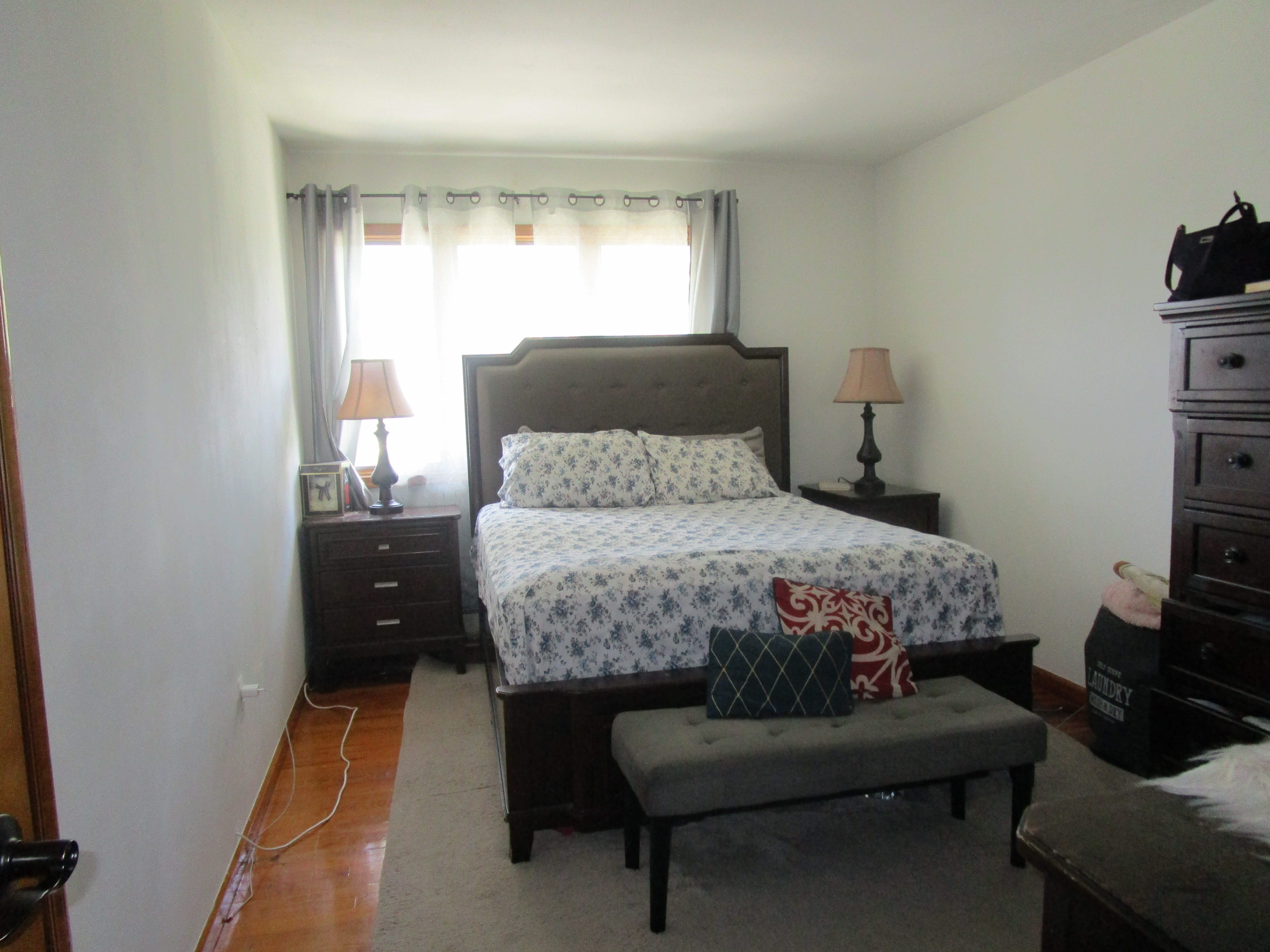 Little Ferry, New Jersey, 07643, United States, 6 Bedrooms Bedrooms, ,4 BathroomsBathrooms,Residential,For Sale,1975131