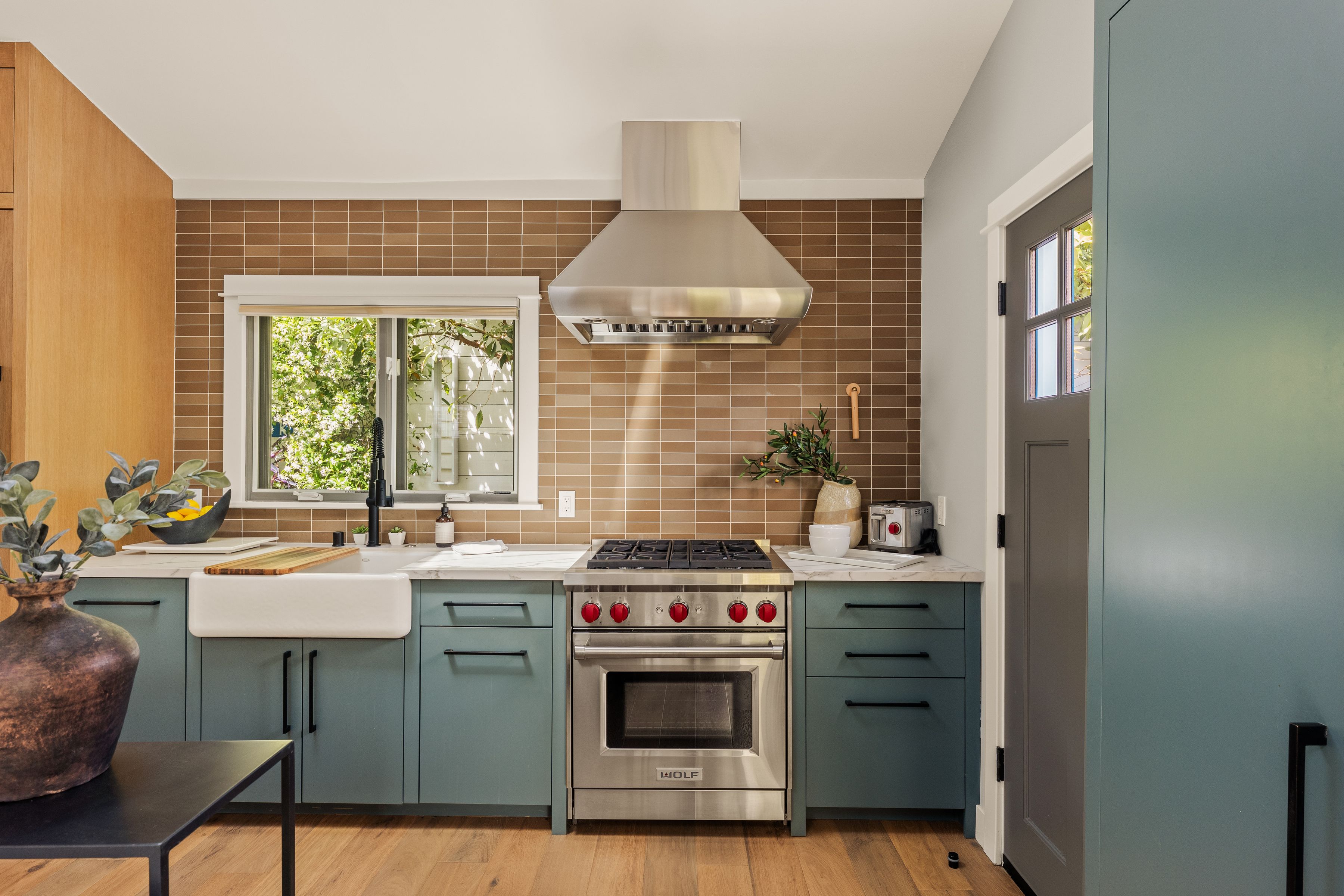  9009 Lloyd Place - 物件實景