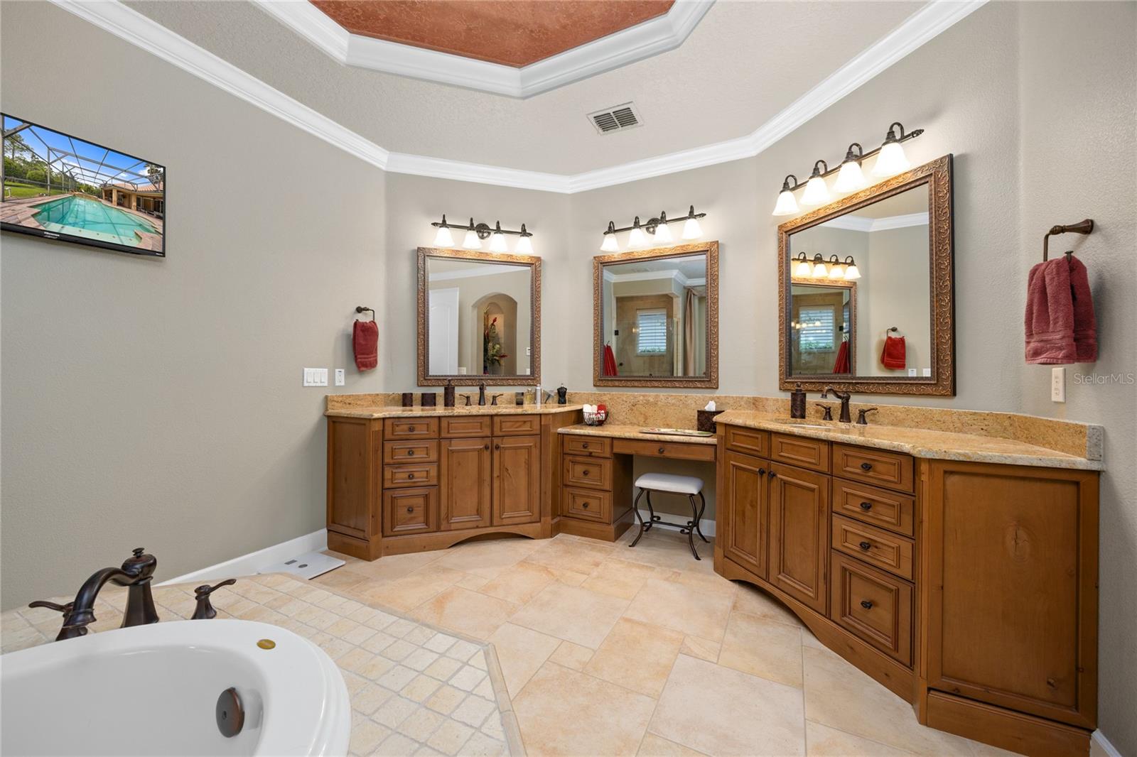 Sanford, Florida, 32771, United States, 4 Bedrooms Bedrooms, ,3 BathroomsBathrooms,Residential,For Sale,1987443