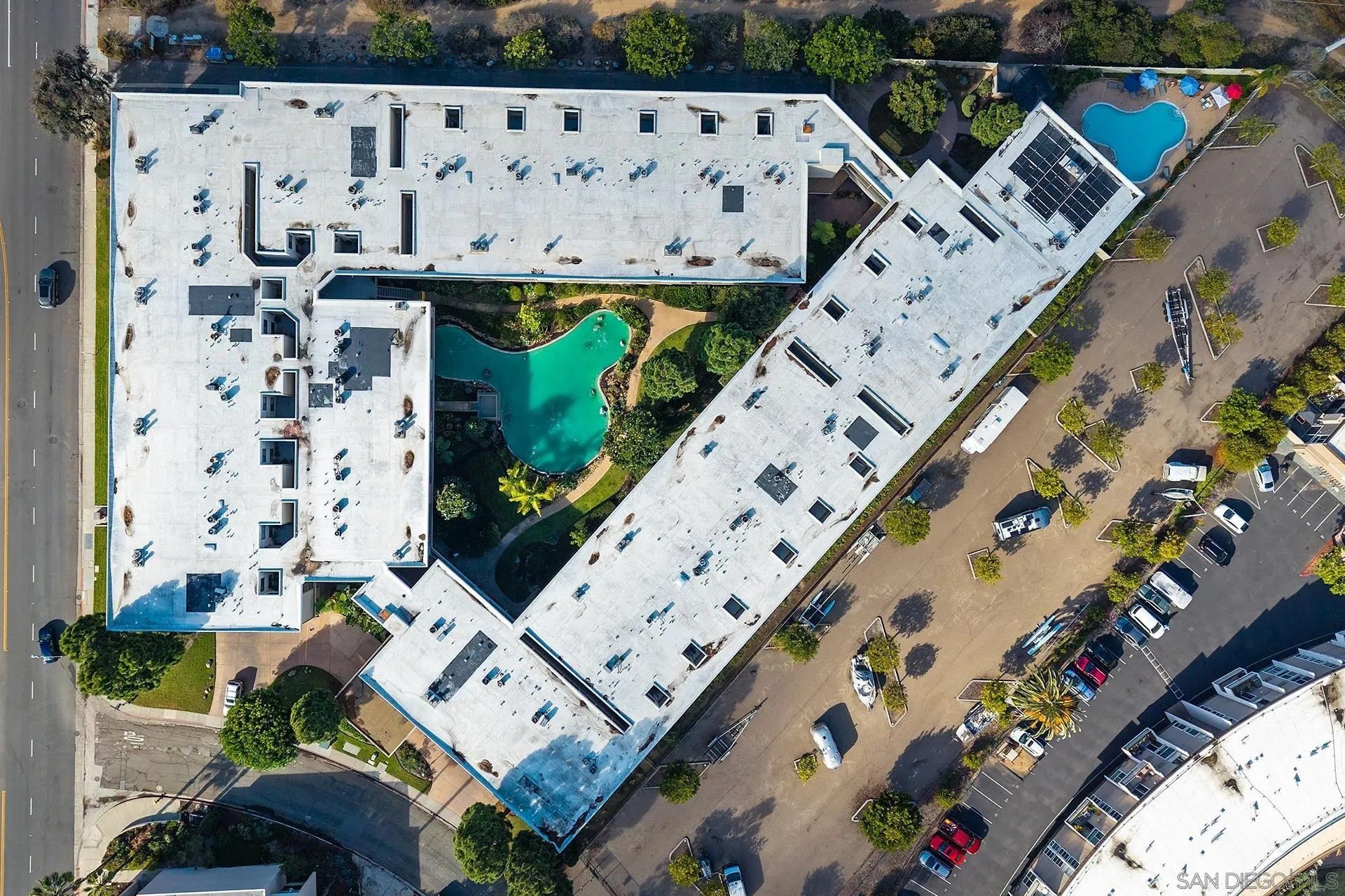 San Diego, California, 92110, United States, 1 Bedroom Bedrooms, ,1 BathroomBathrooms,Residential,For Sale,1970133