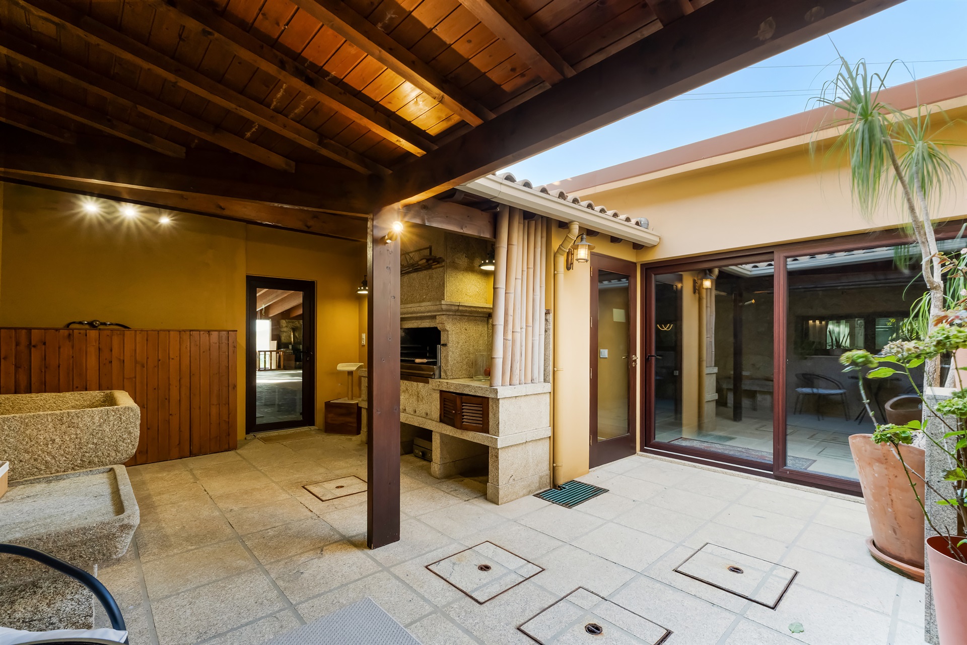  Detached house, 5 bedrooms, for Sale - 物件實景
