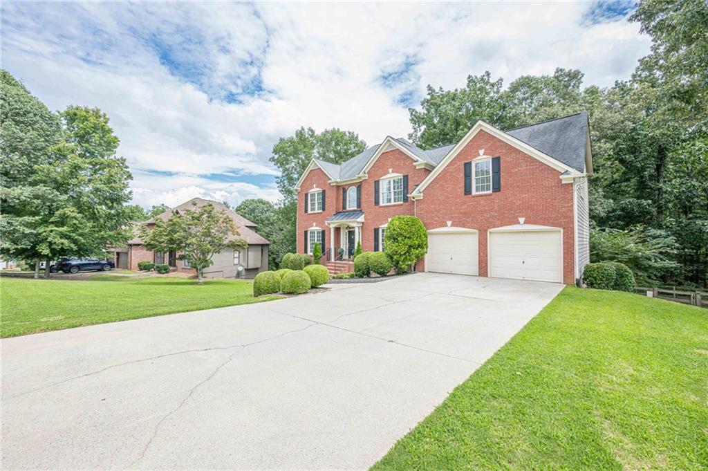 Cumming, Georgia, 30041, United States, 5 Bedrooms Bedrooms, ,5 BathroomsBathrooms,Residential,For Sale,1919838