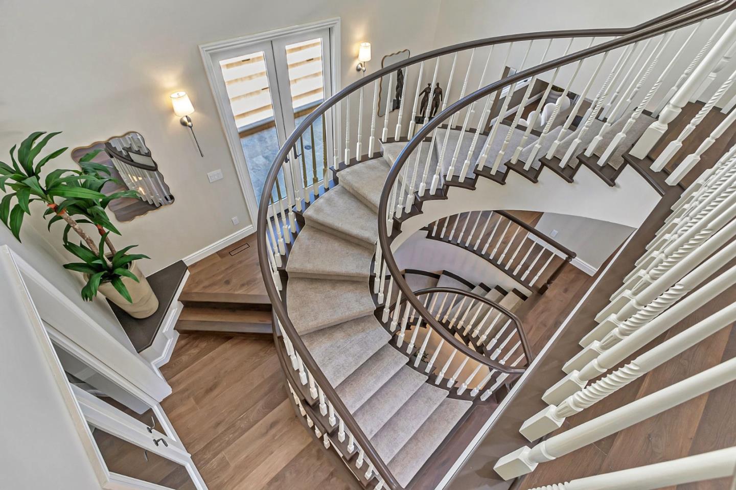 Los Gatos, California, 95032, United States, 8 Bedrooms Bedrooms, ,11 BathroomsBathrooms,Residential,For Sale,1855941