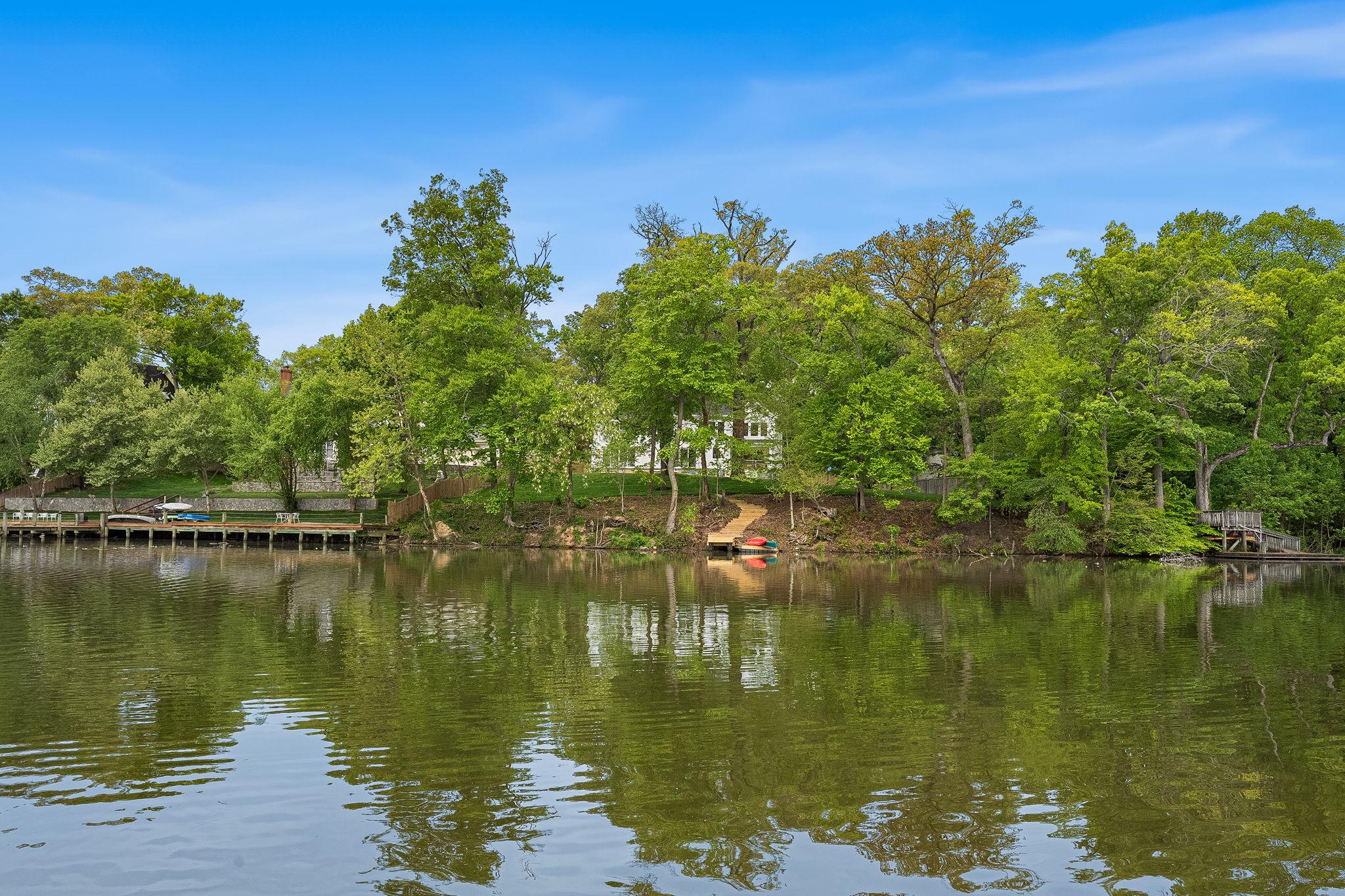  3175 Woodland Lane, Alexandria, VA, 22309 - 物件實景