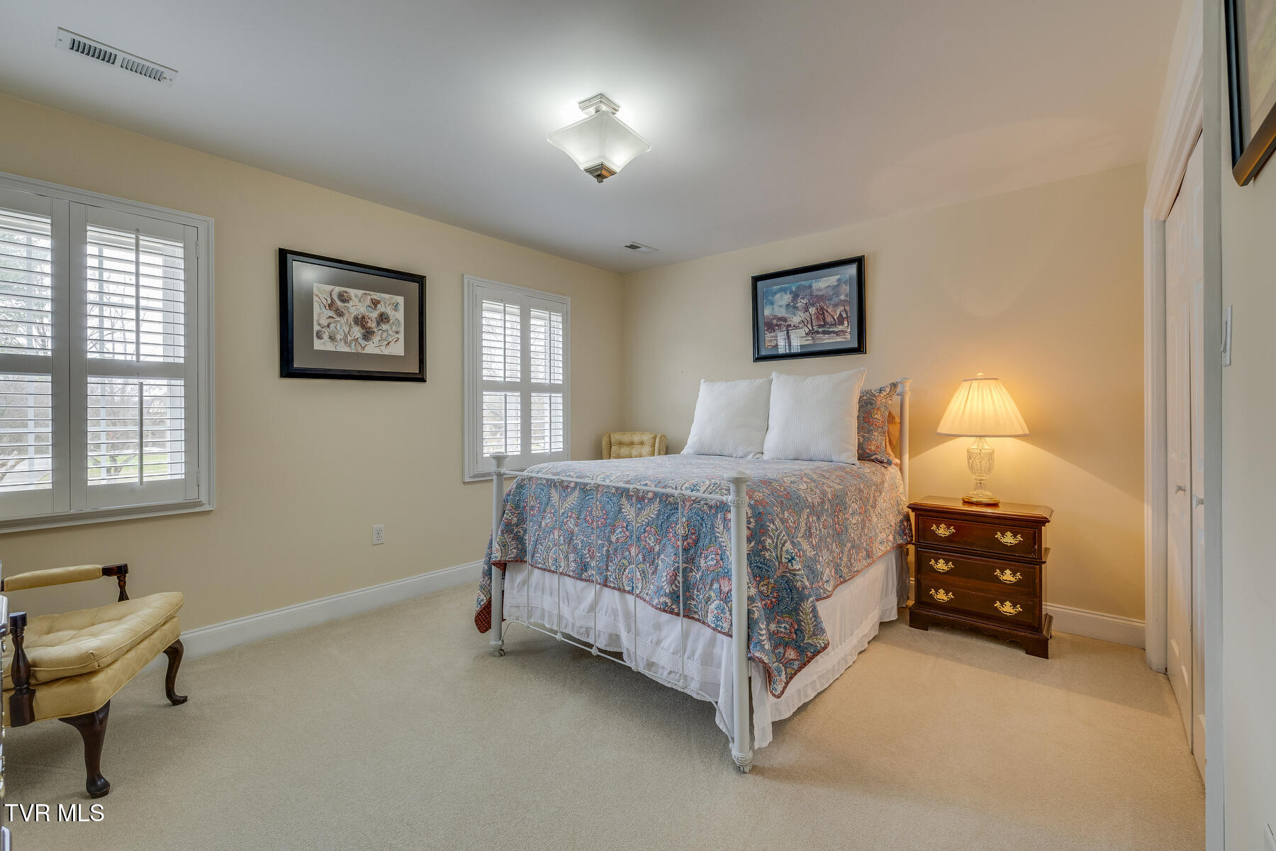 Kingsport, Tennessee, 37664, United States, 5 Bedrooms Bedrooms, ,5 BathroomsBathrooms,Residential,For Sale,1931023