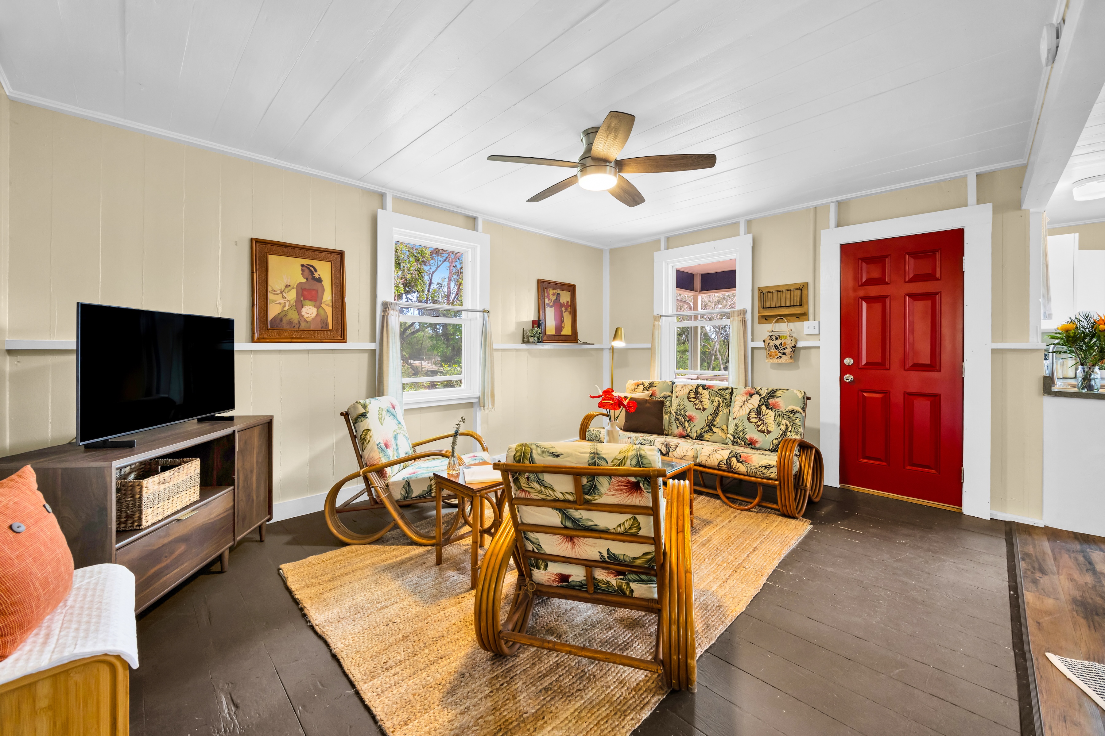  Timeless Plantation Home with Modern Upgrades - 物件實景