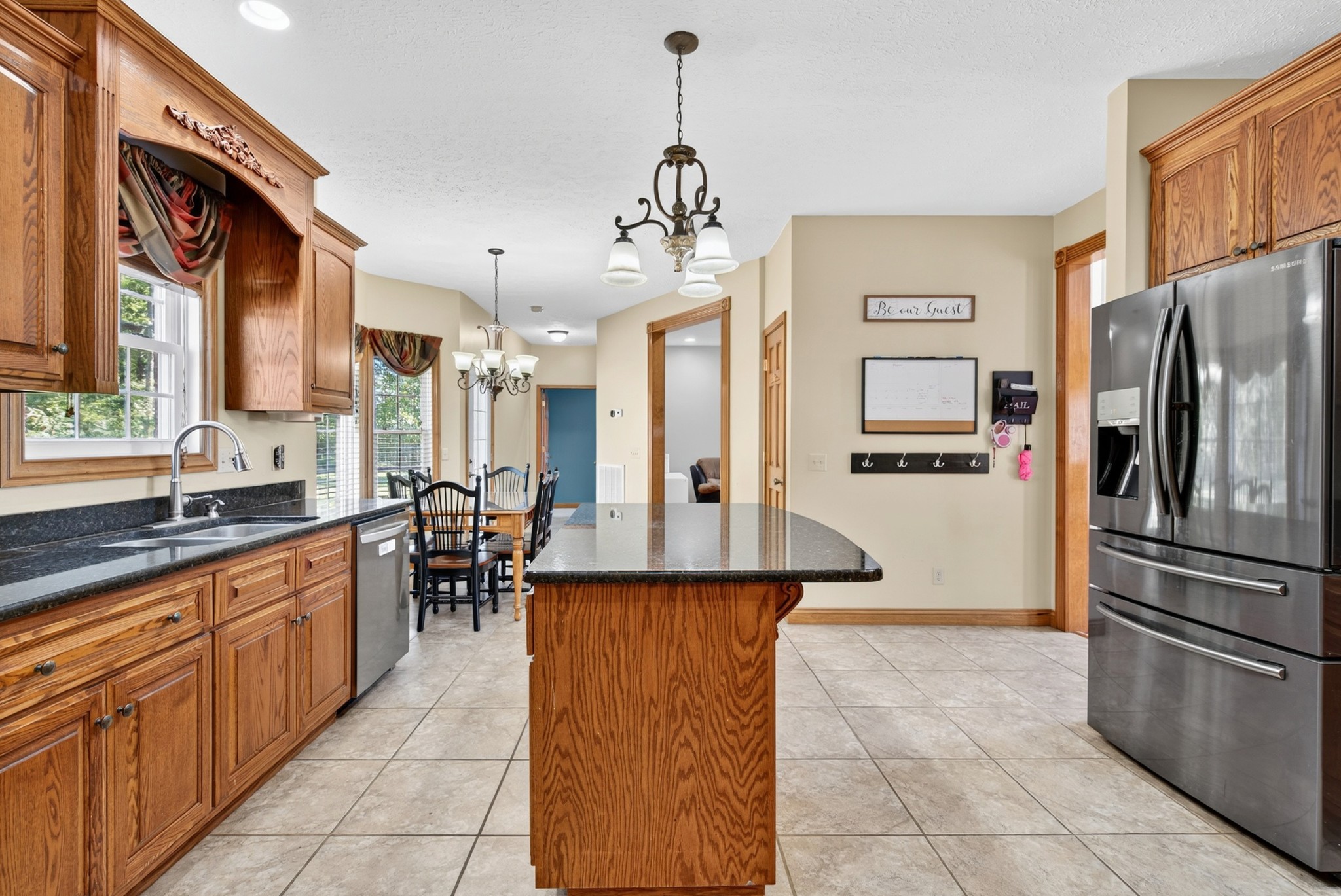 Puryear, Tennessee, 38251, United States, 4 Bedrooms Bedrooms, ,4 BathroomsBathrooms,Residential,For Sale,1981229