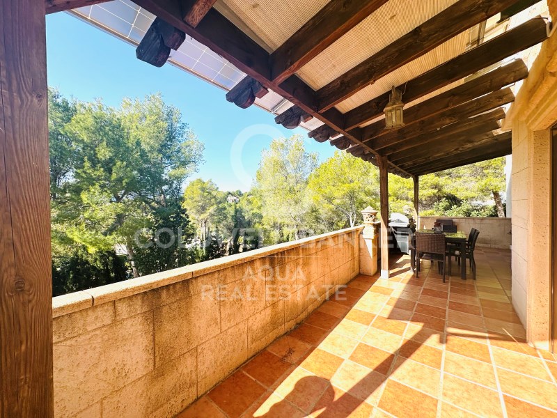 Alicante, Altea, Altea Pueblo Alicante, Altea, Alt, Altea, Comunidad Valenciana, ES, 4 Bedrooms Bedrooms, ,4 BathroomsBathrooms,Residential,For Sale,Alicante, Altea, Altea Pueblo Alicante, Altea, Alt,1675140