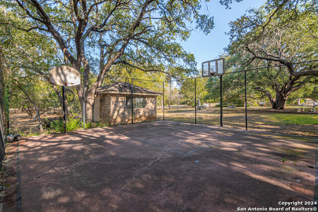 Seguin, Texas, 78155, United States, 4 Bedrooms Bedrooms, ,3 BathroomsBathrooms,Residential,For Sale,1880390