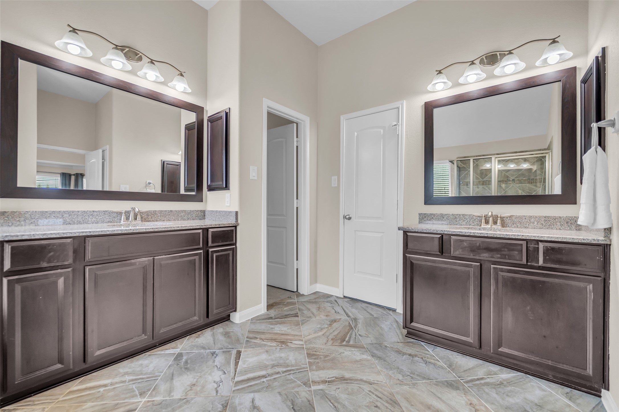 Katy, Texas, 77494, United States, 4 Bedrooms Bedrooms, ,2 BathroomsBathrooms,Residential,For Sale,1947039
