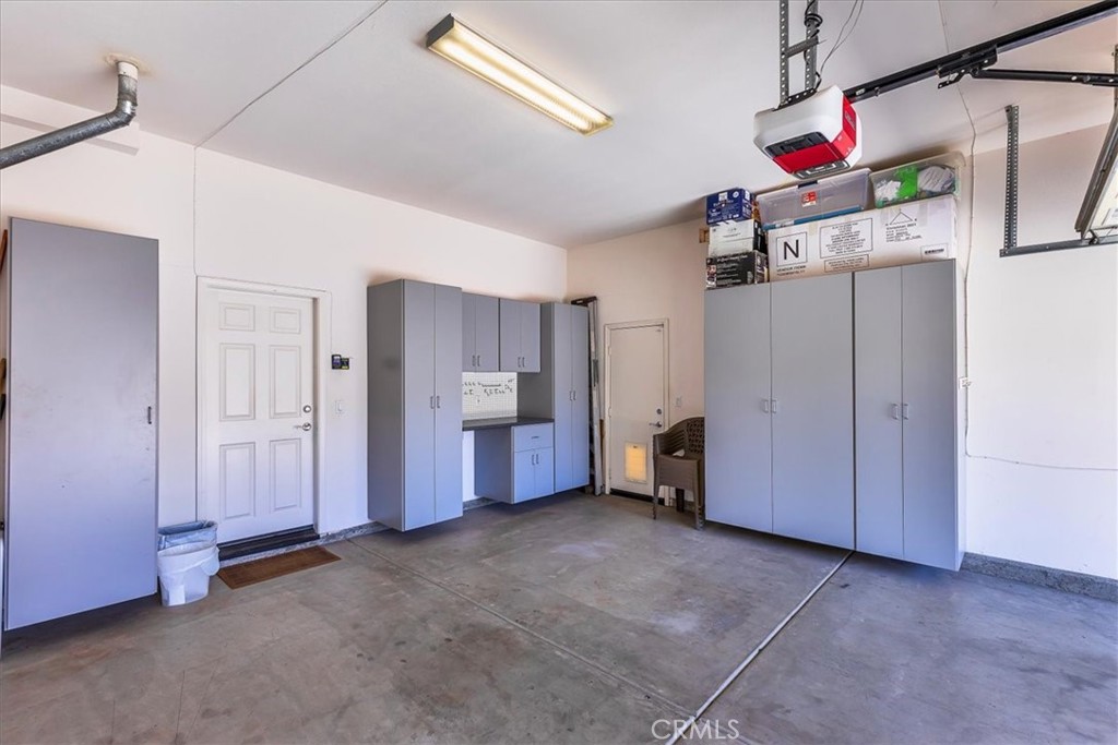 Corona, California, 92883, United States, 2 Bedrooms Bedrooms, ,2 BathroomsBathrooms,Residential,For Sale,2007752