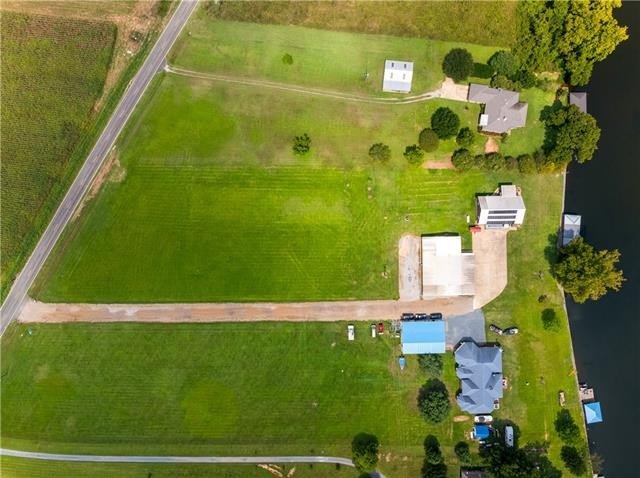 Natchez, Louisiana, 71456, United States, 4 Bedrooms Bedrooms, ,3 BathroomsBathrooms,Residential,For Sale,1975499