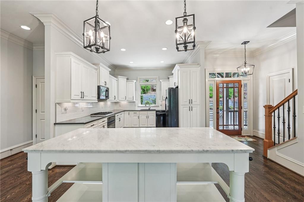 Big Canoe, Georgia, 30143, United States, 4 Bedrooms Bedrooms, ,5 BathroomsBathrooms,Residential,For Sale,1978711