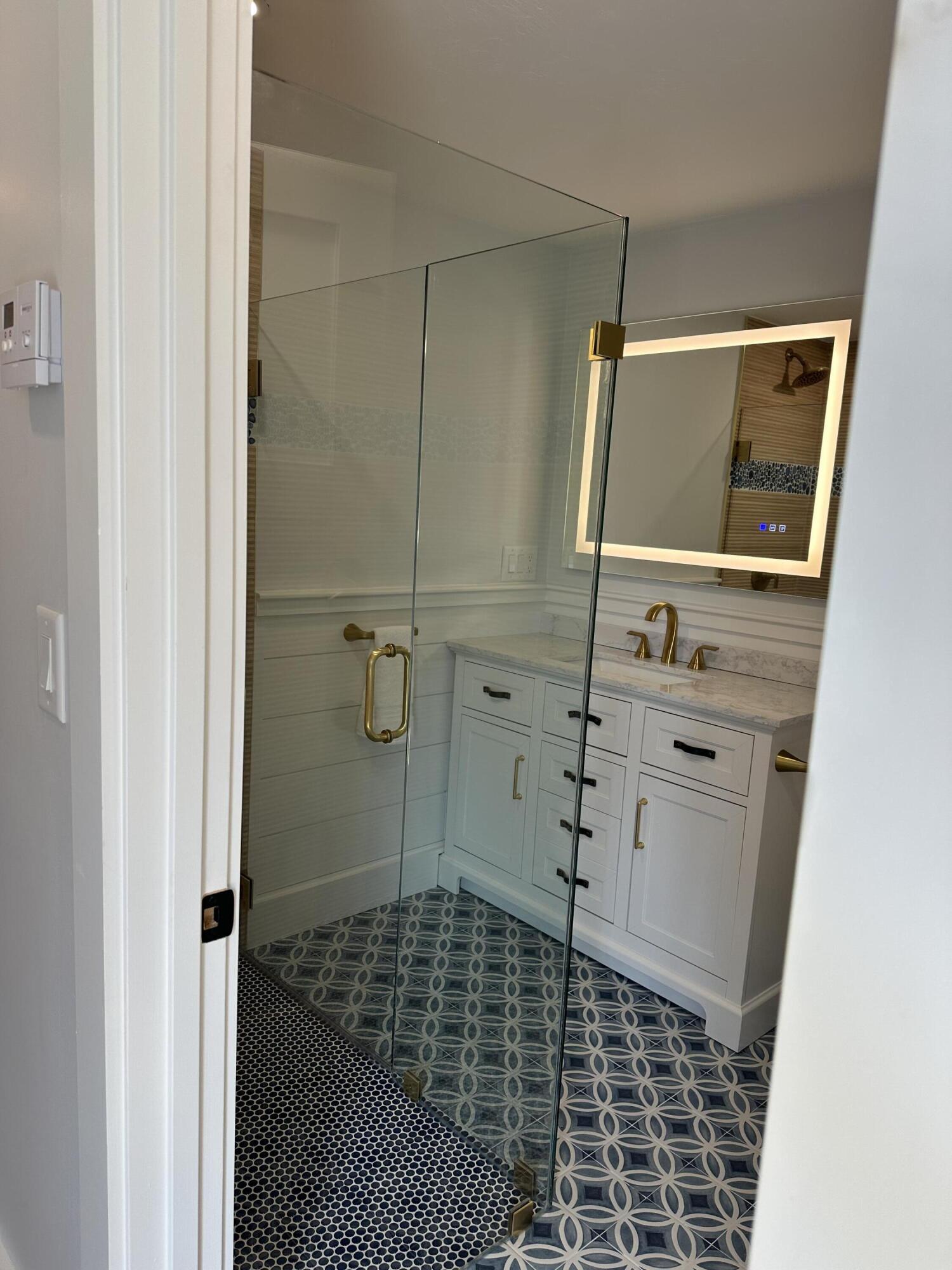  16 Carolyn Lane - 物件實景