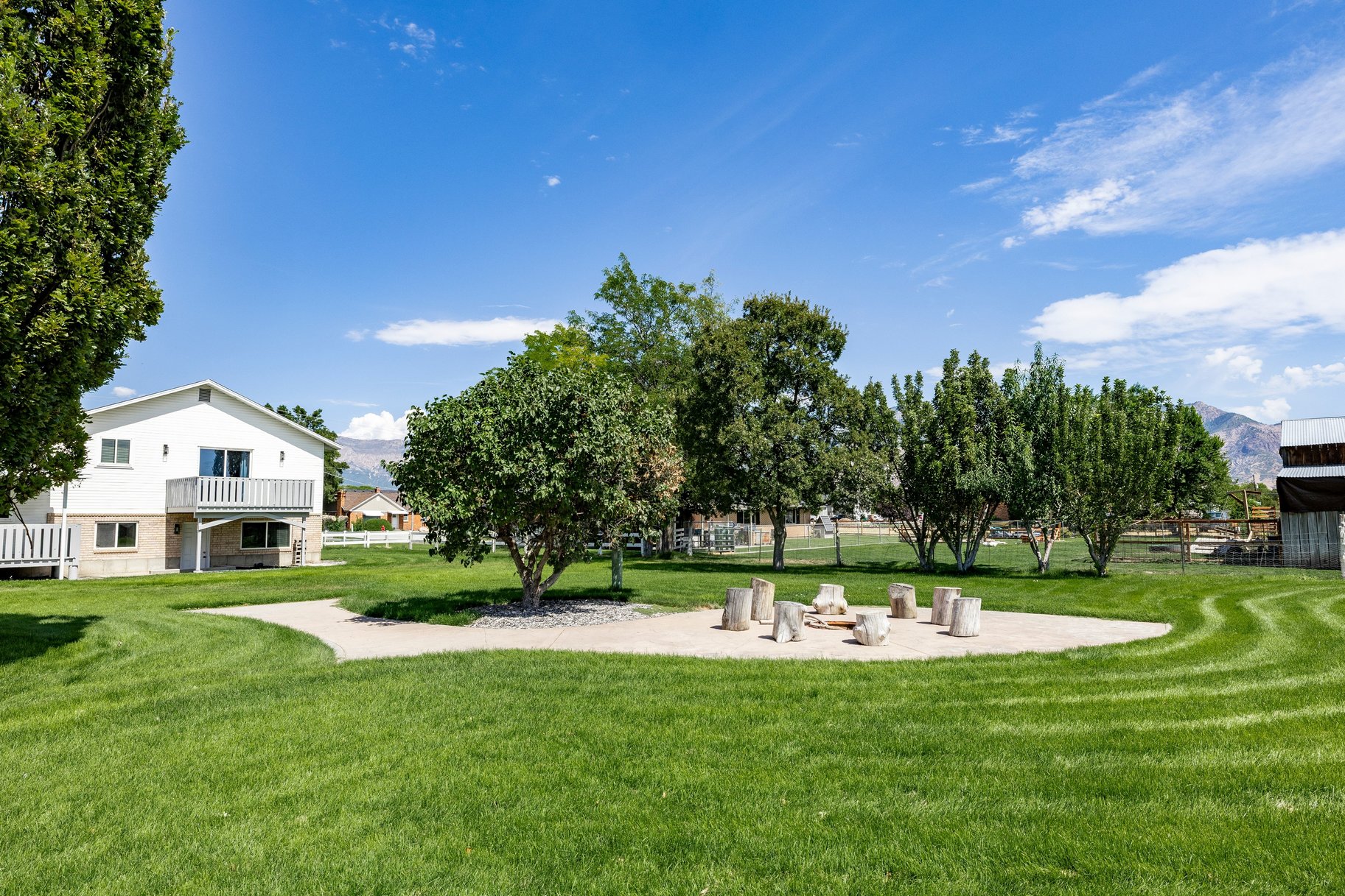  North Ogden Horse Property - 物件實景