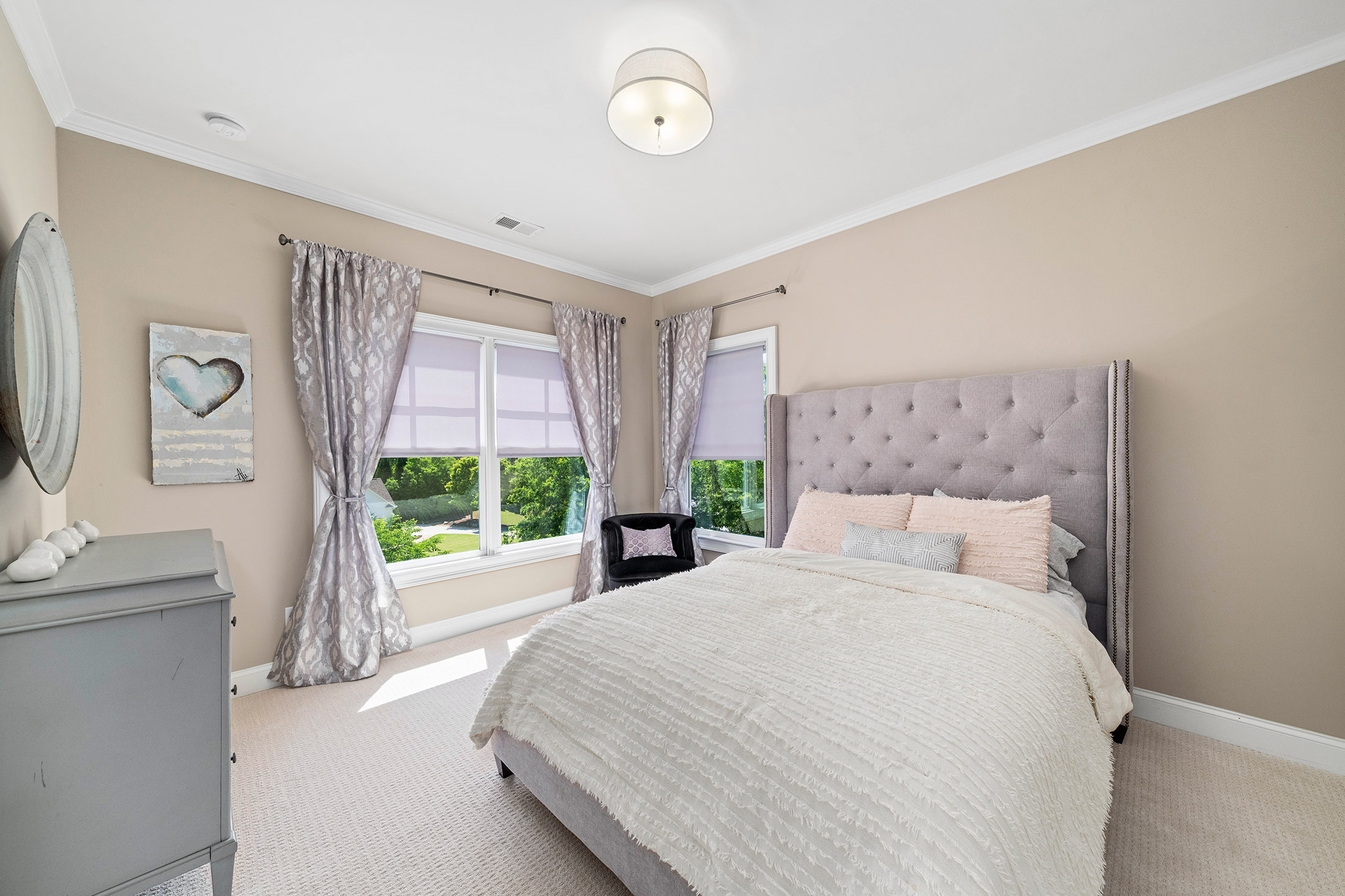  Set Within The Highly Sought-After Lake Haven At Crabapple Community - 物件實景