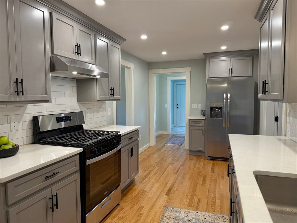 Montague, Massachusetts, 01351, United States, 3 Bedrooms Bedrooms, ,2 BathroomsBathrooms,Residential,For Sale,1956497