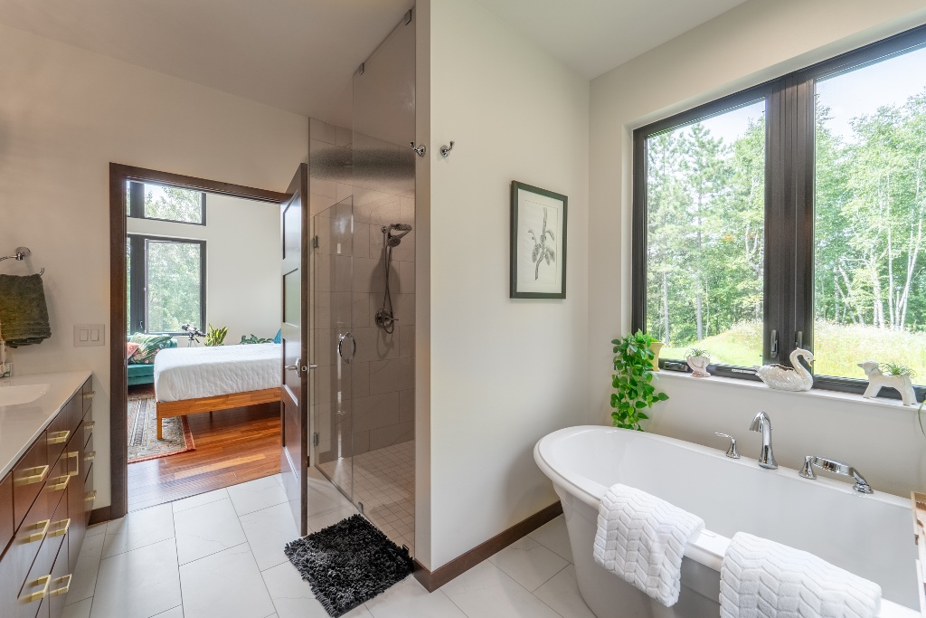 Medford, Wisconsin, 54451, United States, 3 Bedrooms Bedrooms, ,3 BathroomsBathrooms,Residential,For Sale,1913449