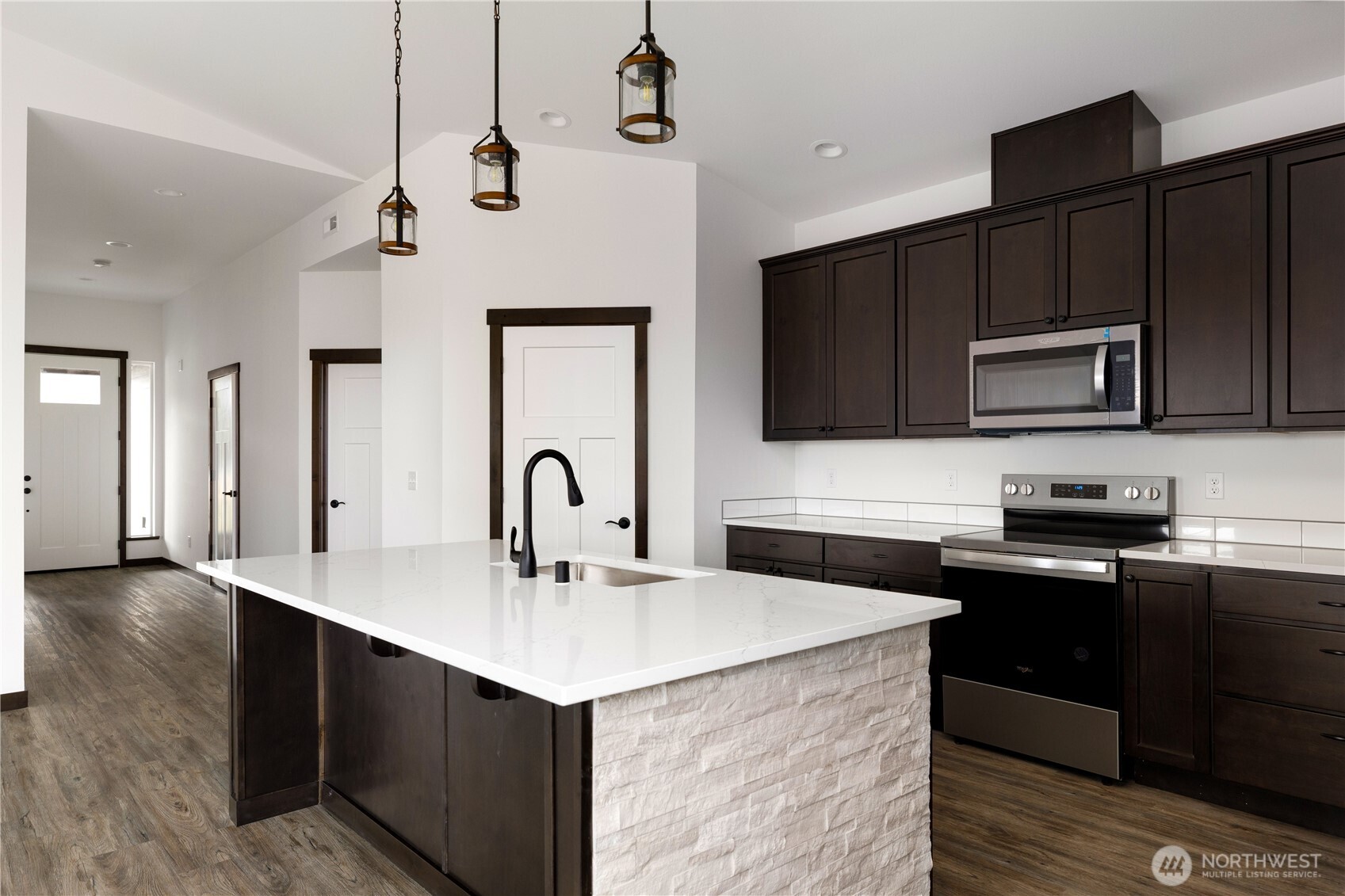 Oak Harbor, Washington, 98277, United States, 3 Bedrooms Bedrooms, ,1 BathroomBathrooms,Residential,For Sale,1759777