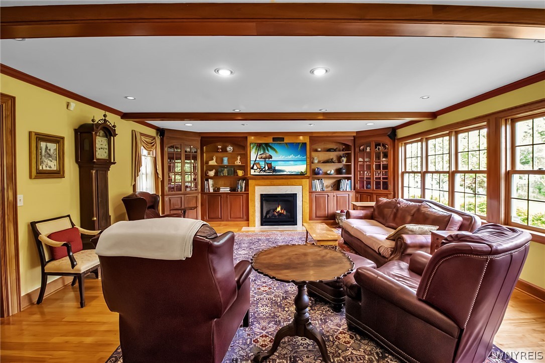 Amherst, New York, 14221, United States, 4 Bedrooms Bedrooms, ,3 BathroomsBathrooms,Residential,For Sale,2048049