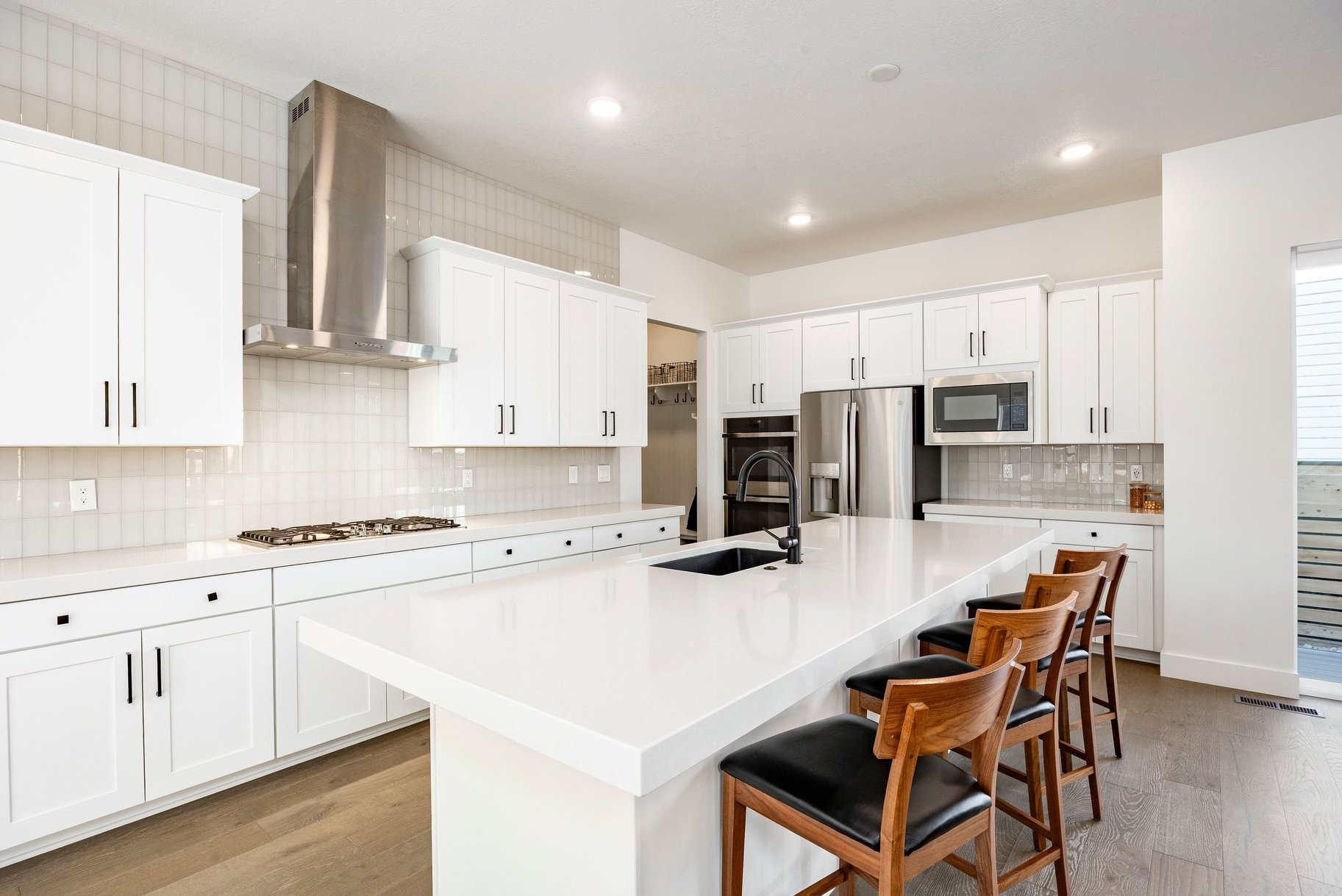  Stylish 2023 Move-In Ready Home  Silver Creek Village - 物件實景