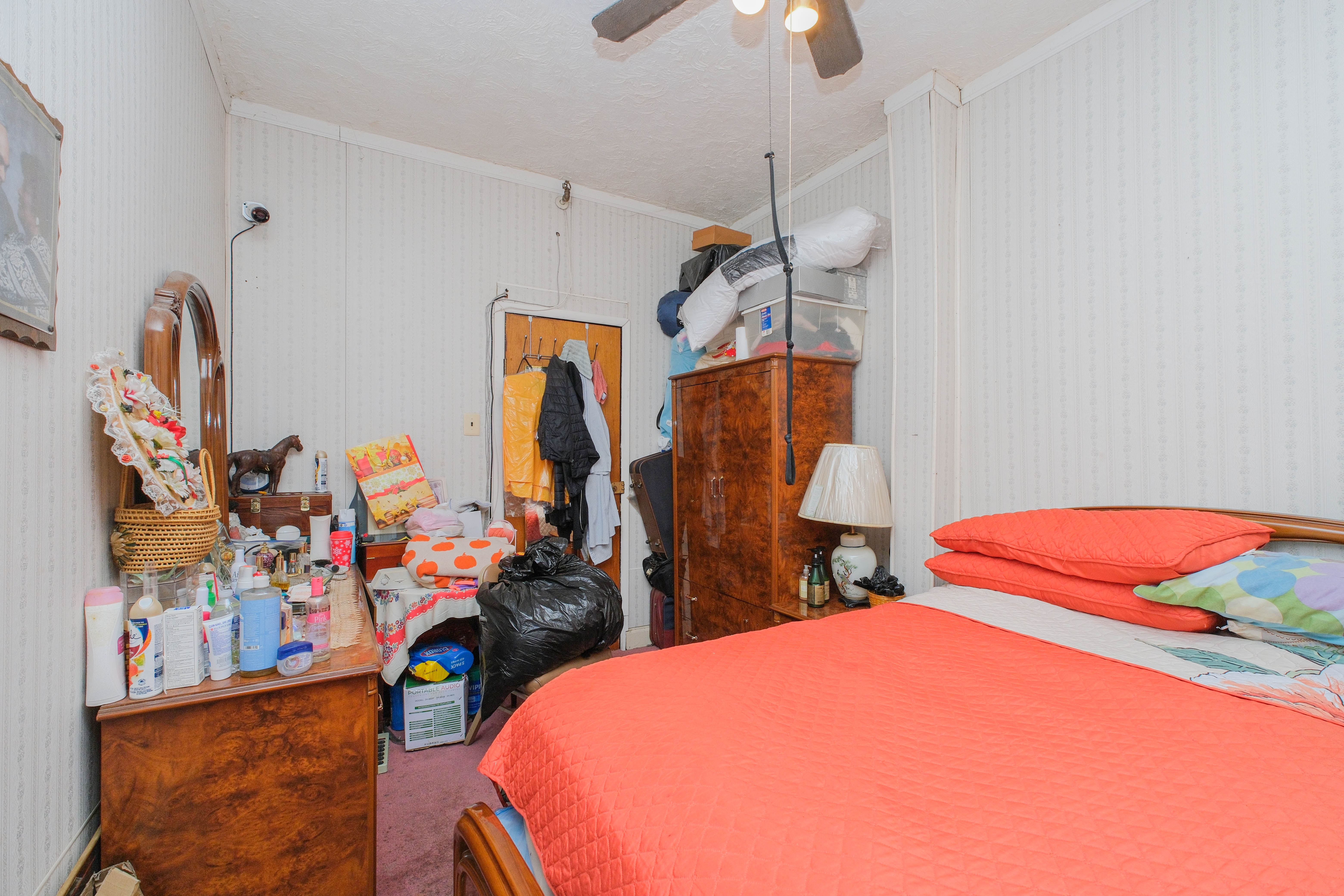 Brooklyn, New York, 11225, United States, 4 Bedrooms Bedrooms, ,1 BathroomBathrooms,Residential,For Sale,1763201