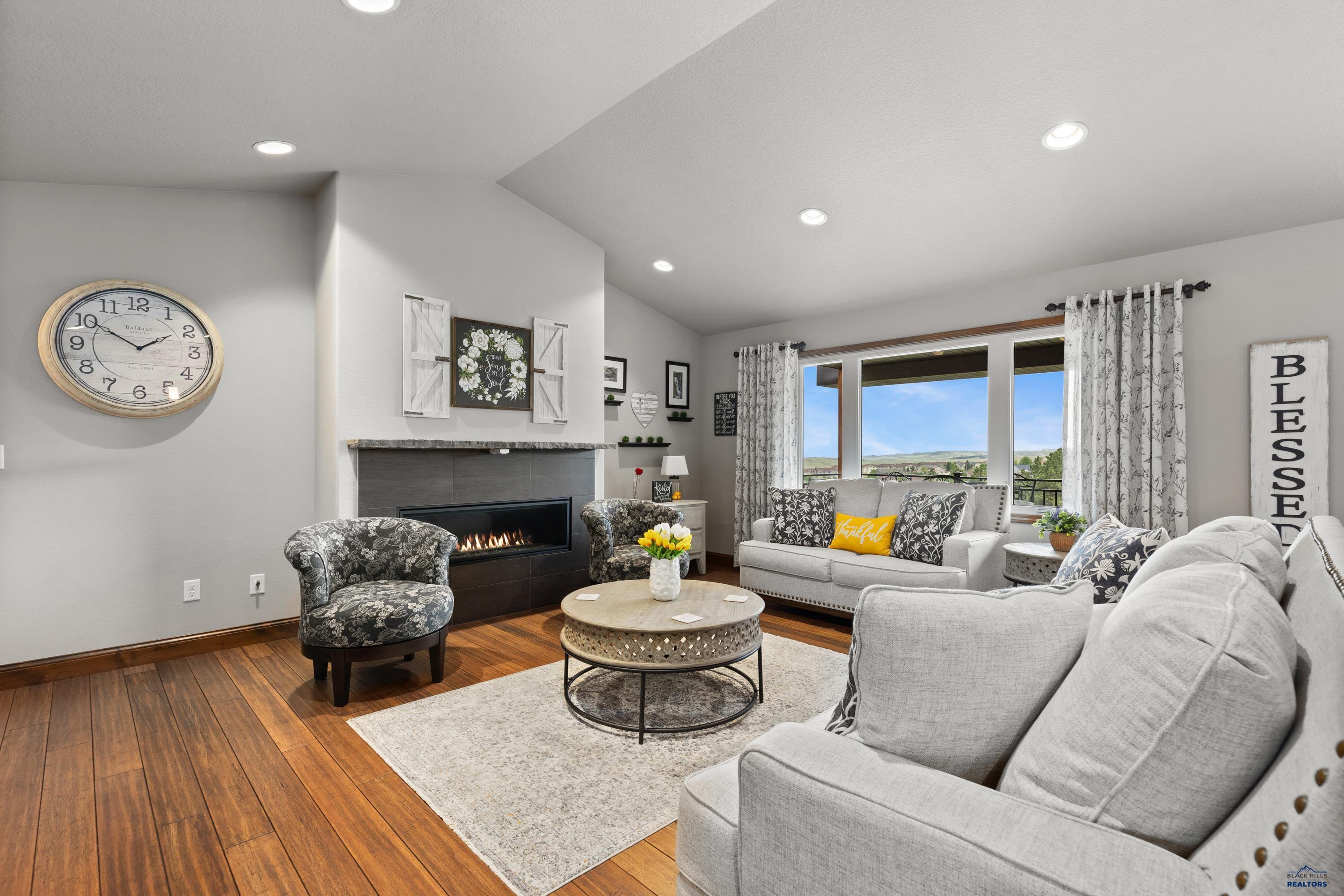 Rapid City, South Dakota, 57702, United States, 4 Bedrooms Bedrooms, ,3 BathroomsBathrooms,Residential,For Sale,1840949