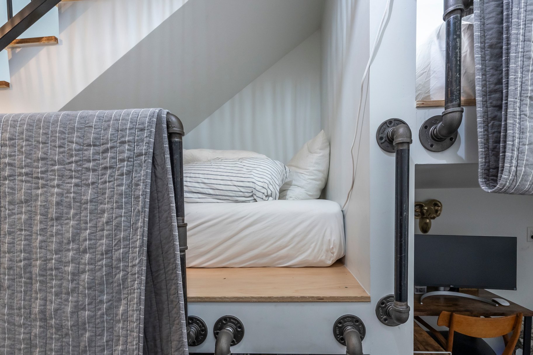  Central 9th Victorian & Accessory Dwelling Unit with Short- Term Rental Zoning - 物件實景