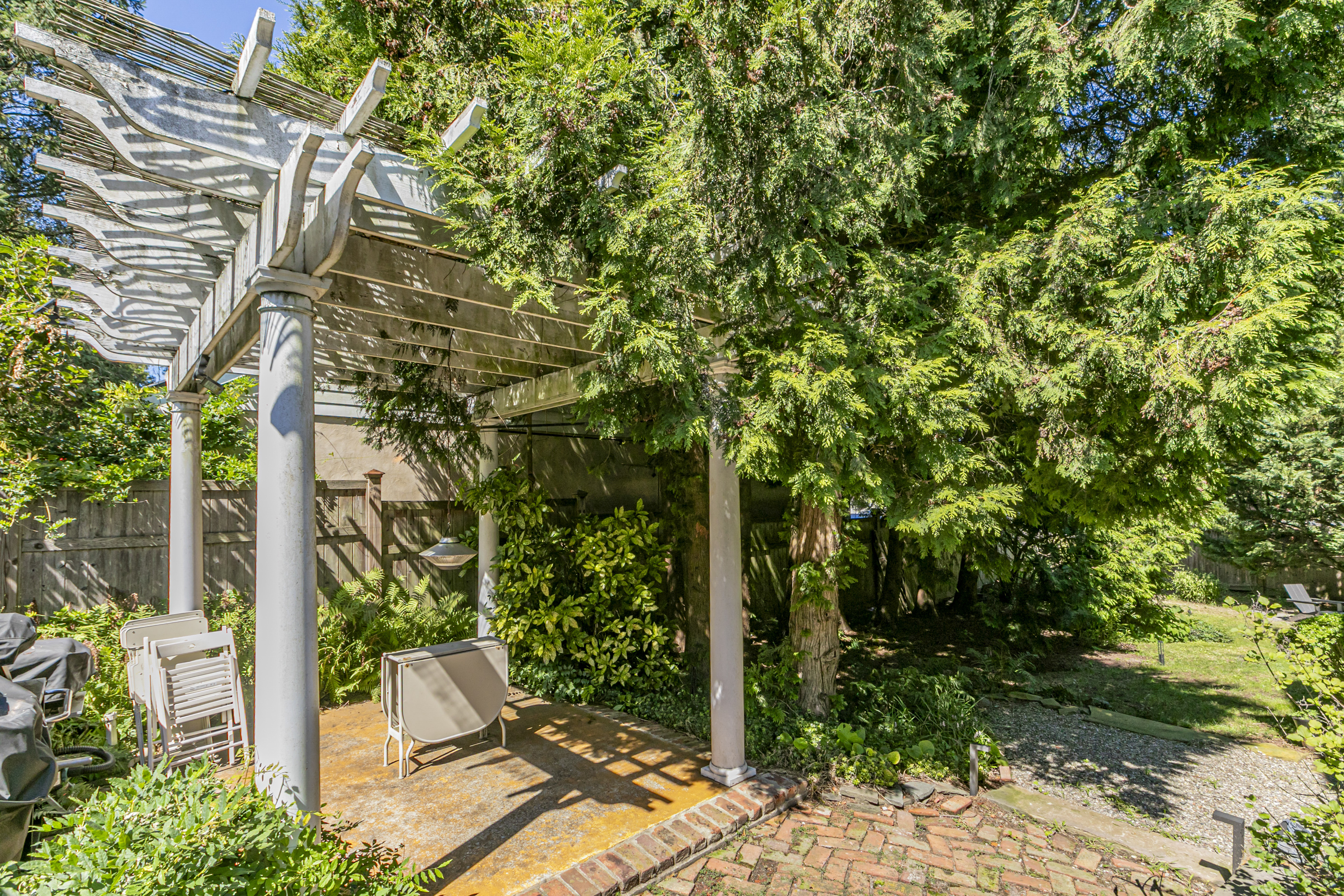  A Garden-Filled Victorian in the Heart of Hopewell Borough - 物件實景