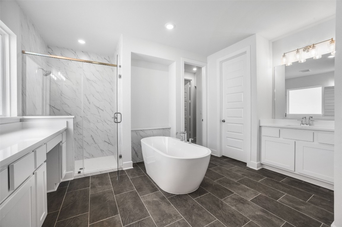Georgetown, Texas, 78628, United States, 5 Bedrooms Bedrooms, ,5 BathroomsBathrooms,Residential,For Sale,1794209