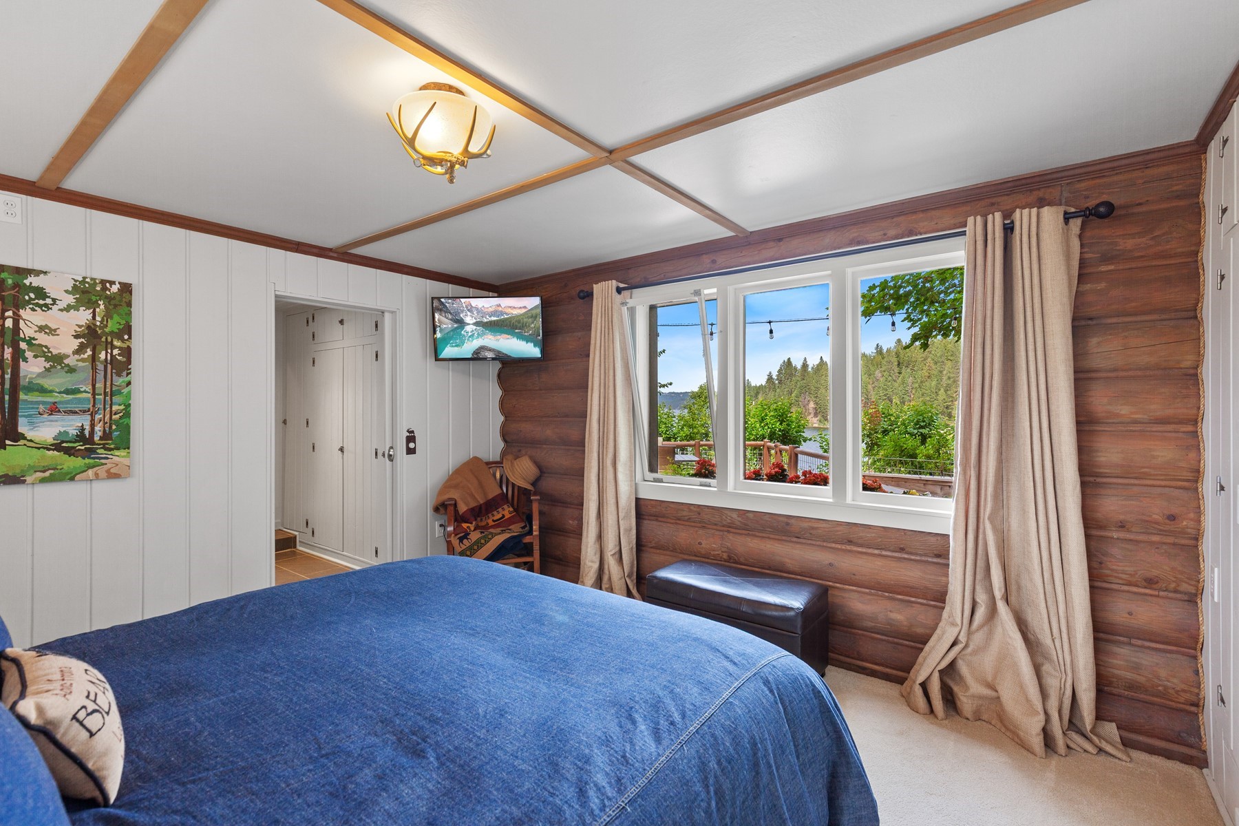  Captivating Upscale Log Lakefront Retreat - 物件實景