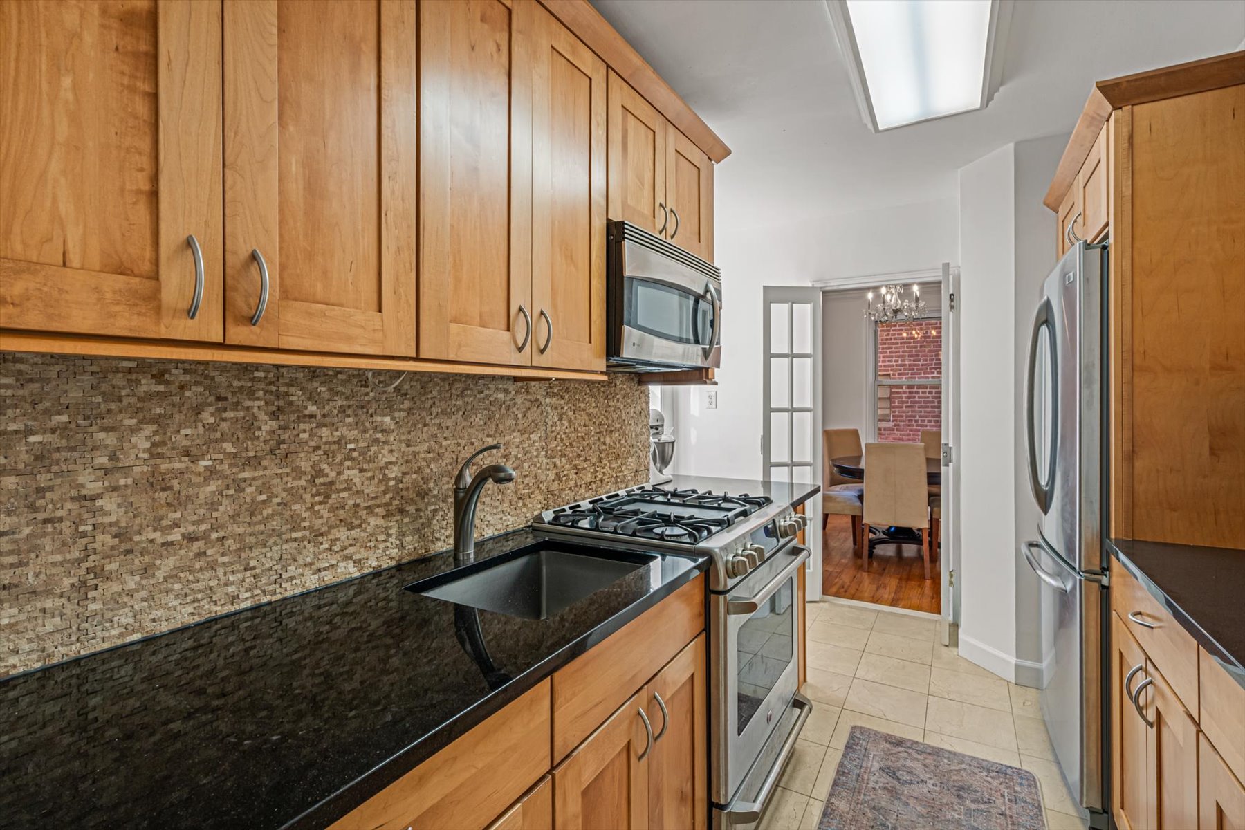  72-10 112th Street #3B, Forest Hills, NY, 11375 - 物件實景