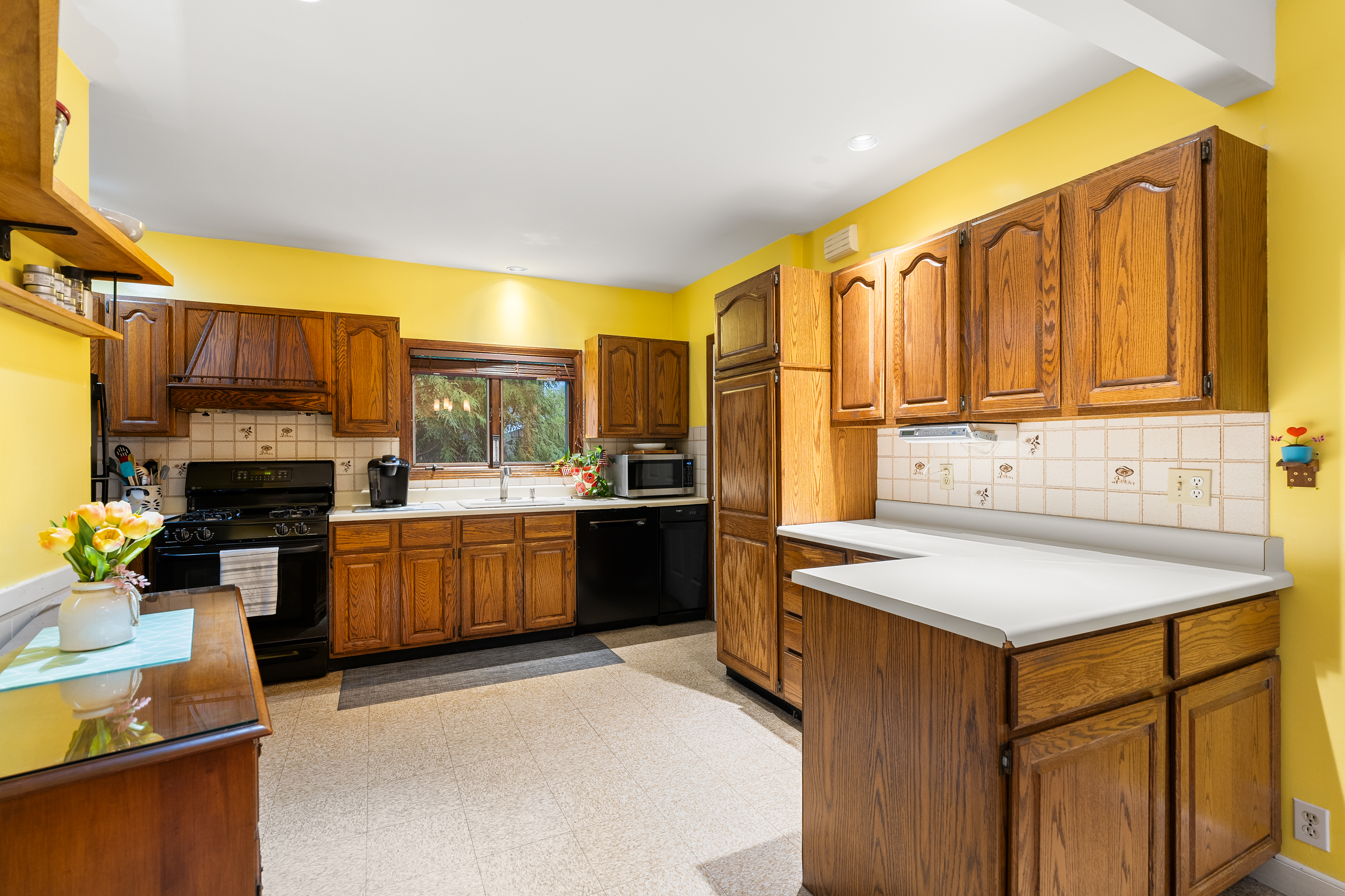  5-7 Locke Street, Arlington, MA, 02476 - 物件實景