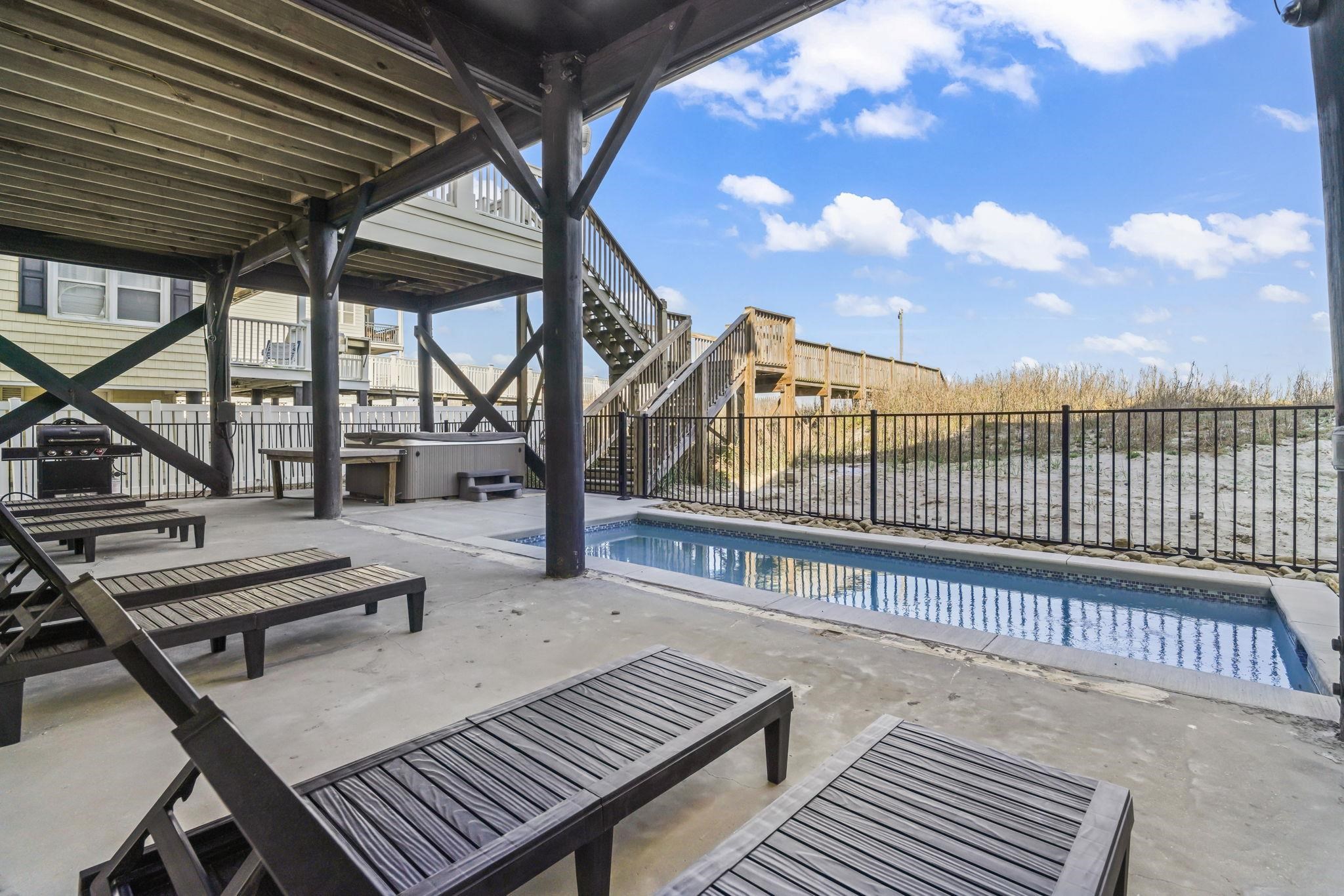 Murrells Inlet, South Carolina, 29576, United States, 8 Bedrooms Bedrooms, ,9 BathroomsBathrooms,Residential,For Sale,2008143
